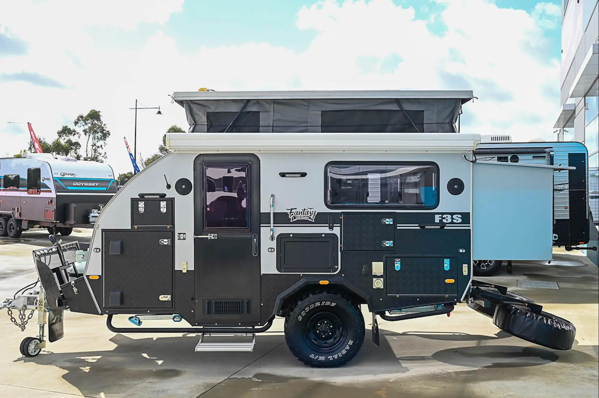 Used 2022 Fantasy F3S