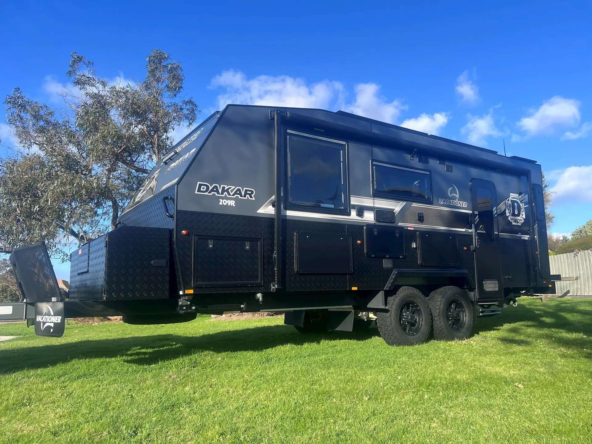 Used 2023 VACATIONER Dakar 209R