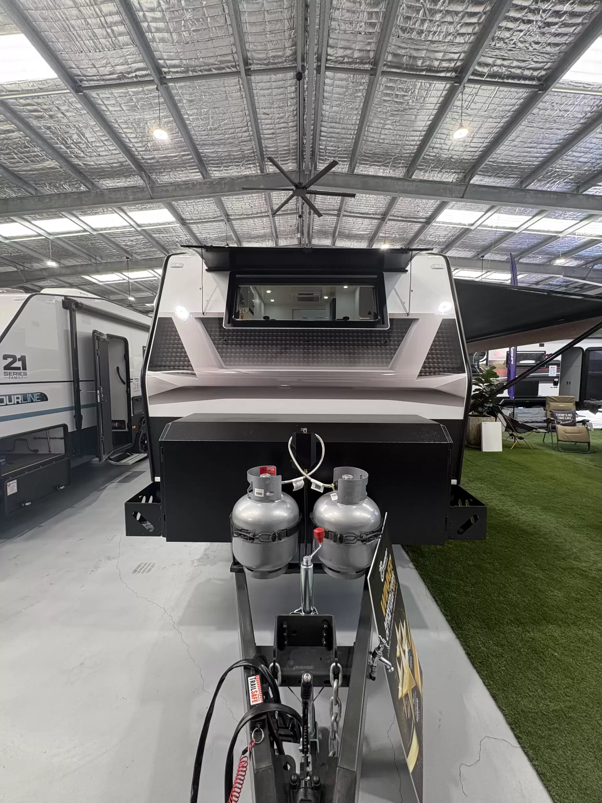 Exterior Slider Image