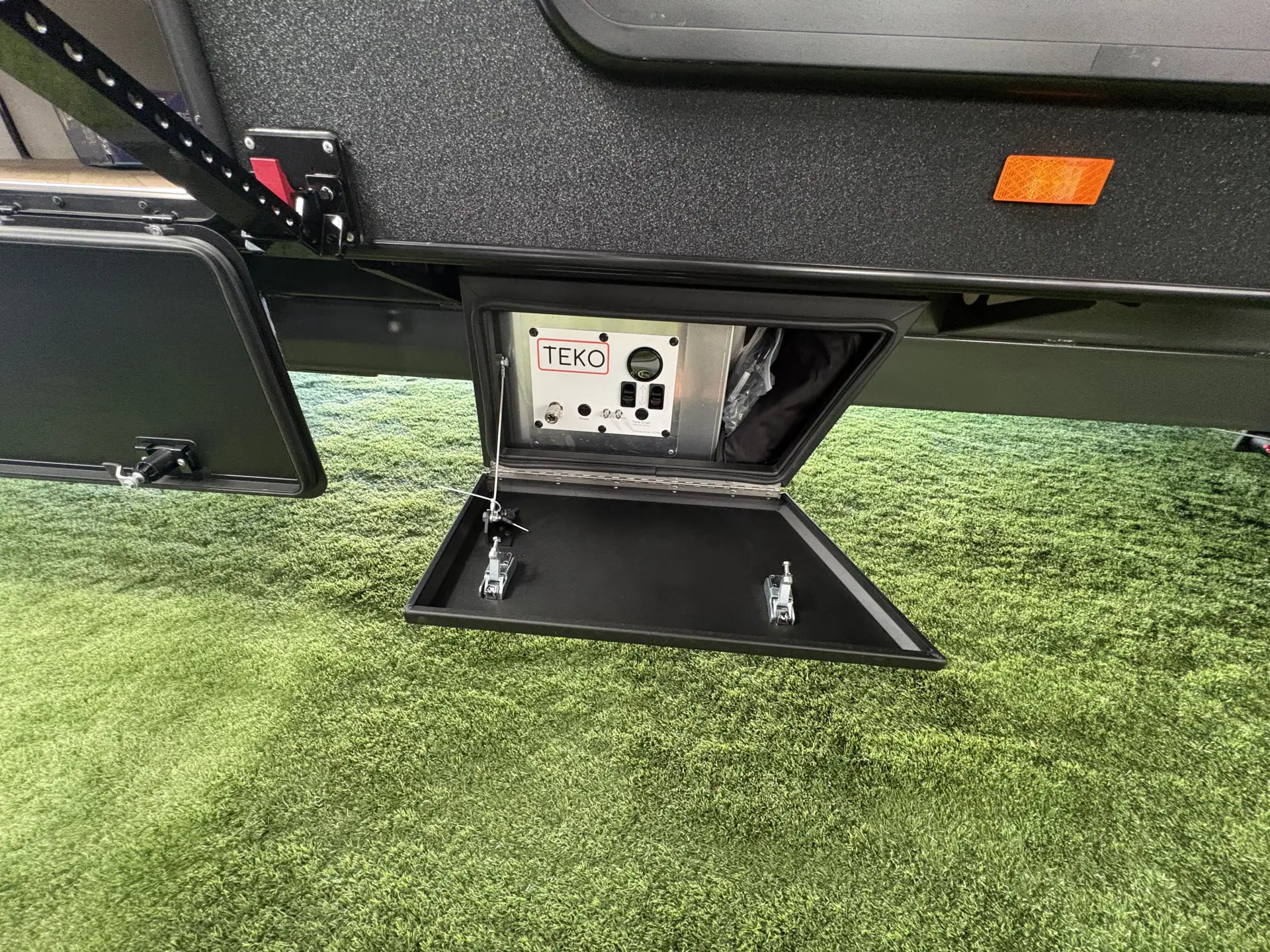 Exterior Slider Image