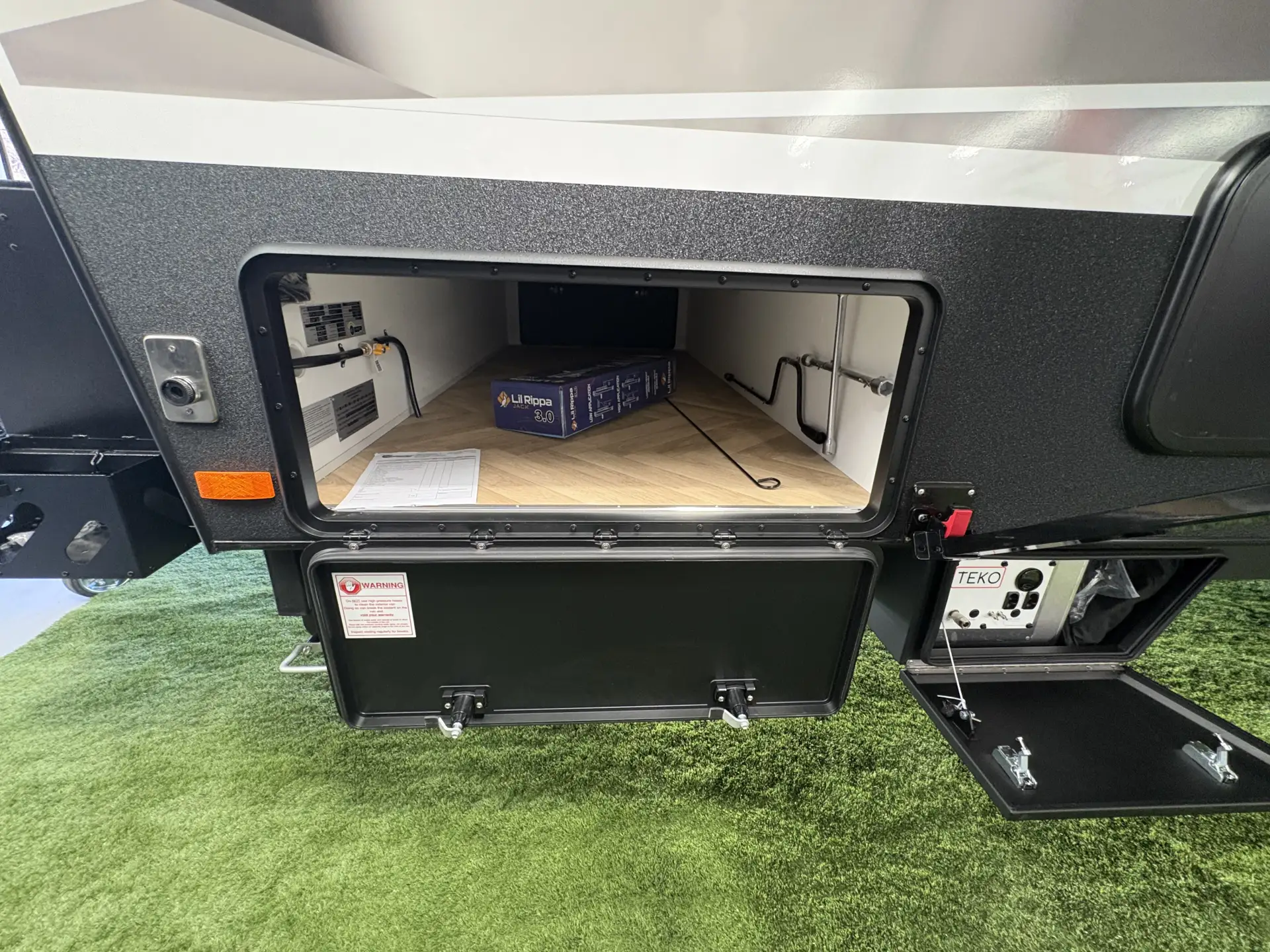 Exterior Slider Image