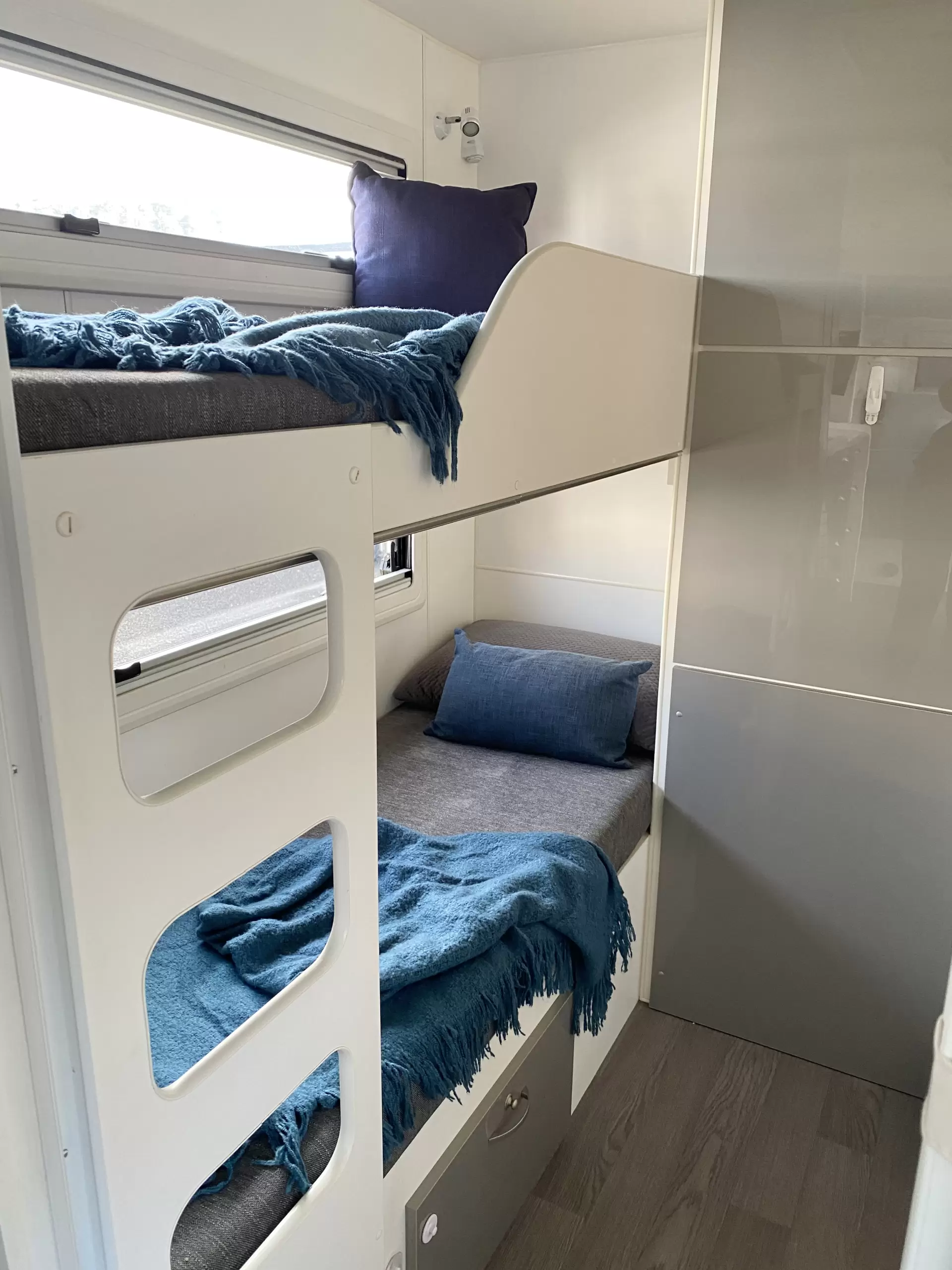 Caravan Image