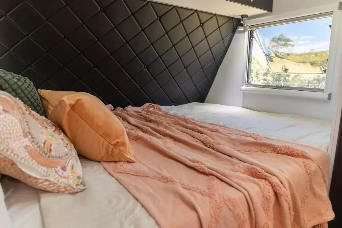 Caravan Image