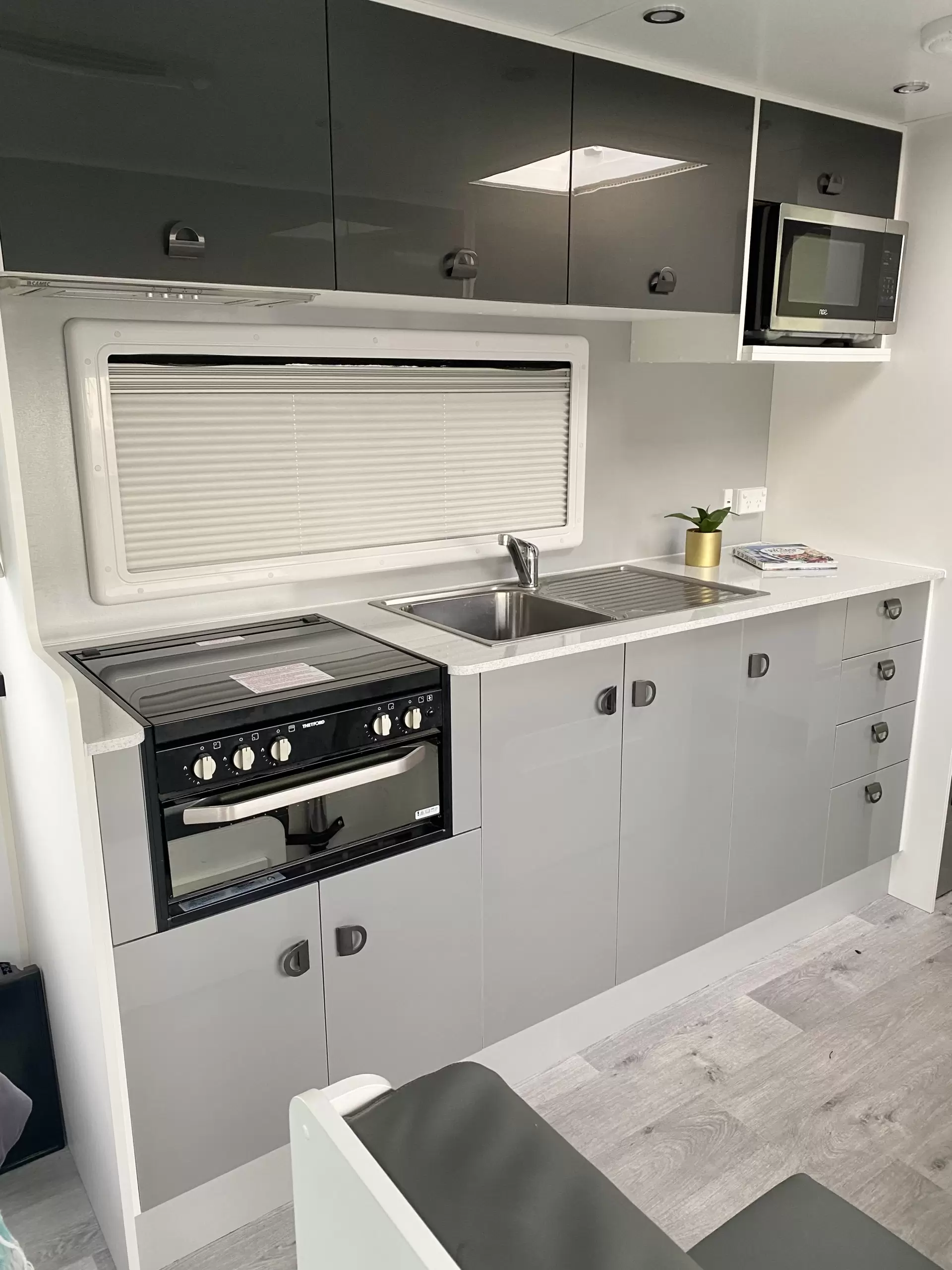 Caravan Image