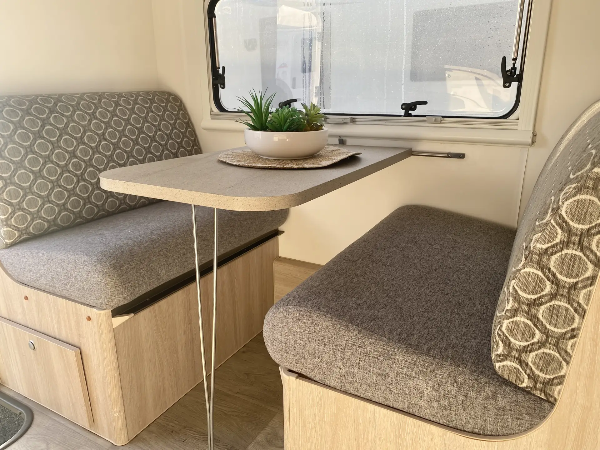 Jayco Freedom