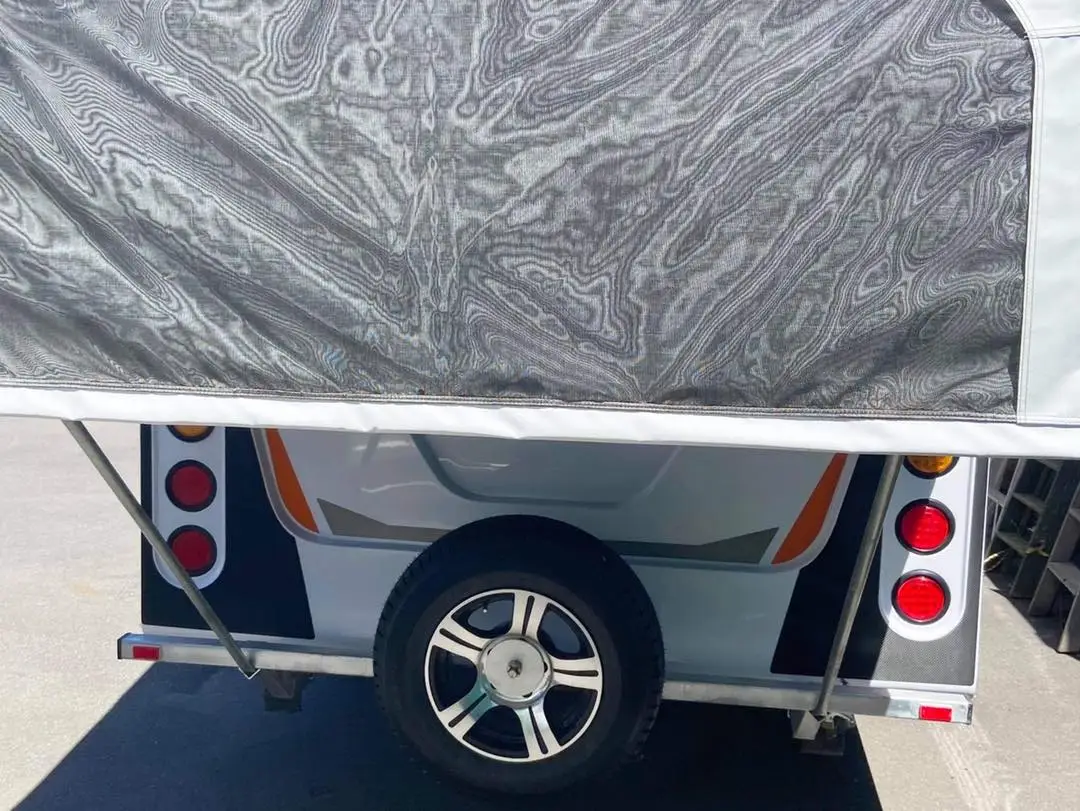 Golf challenger Camper