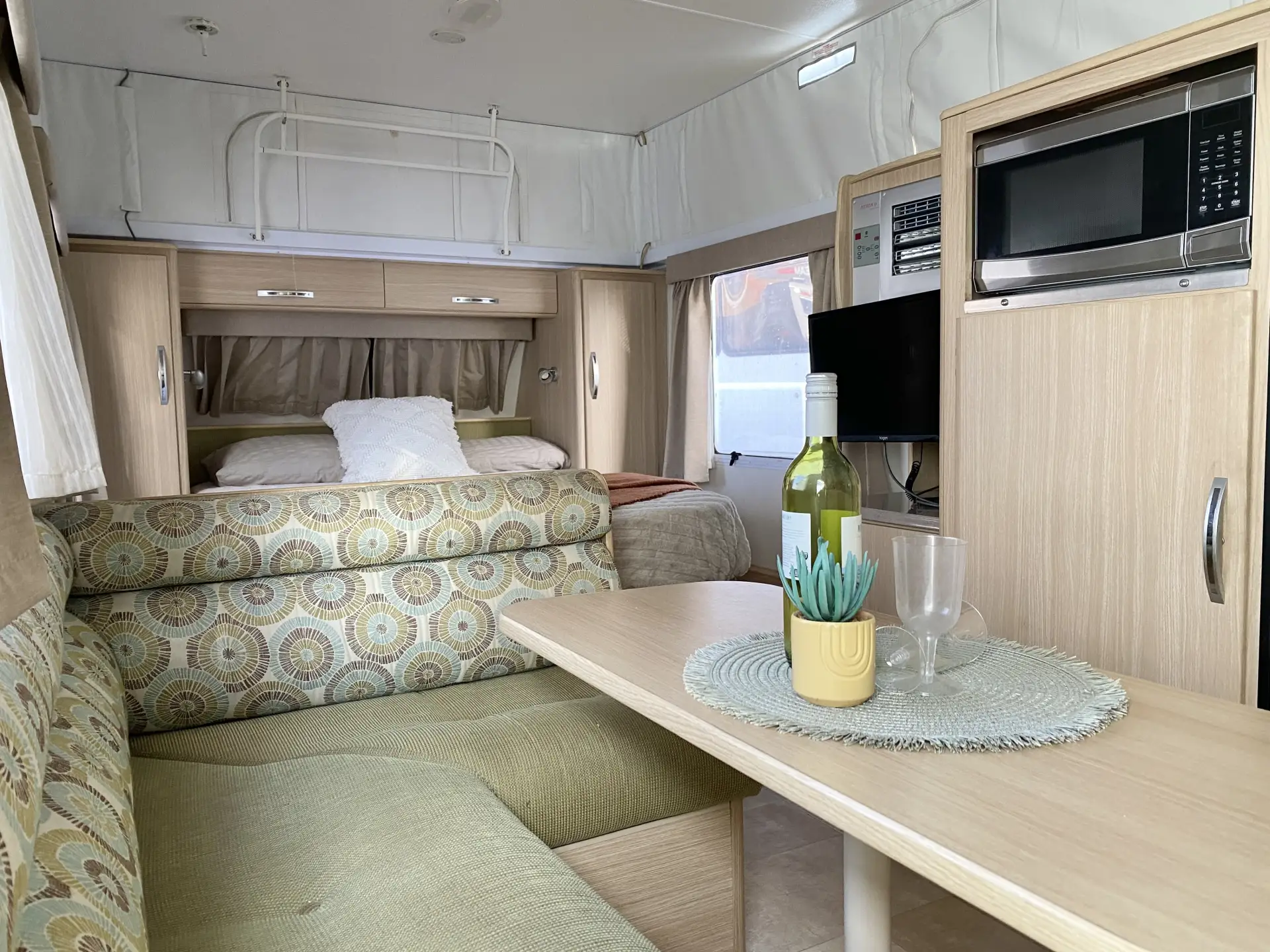 Caravan Image