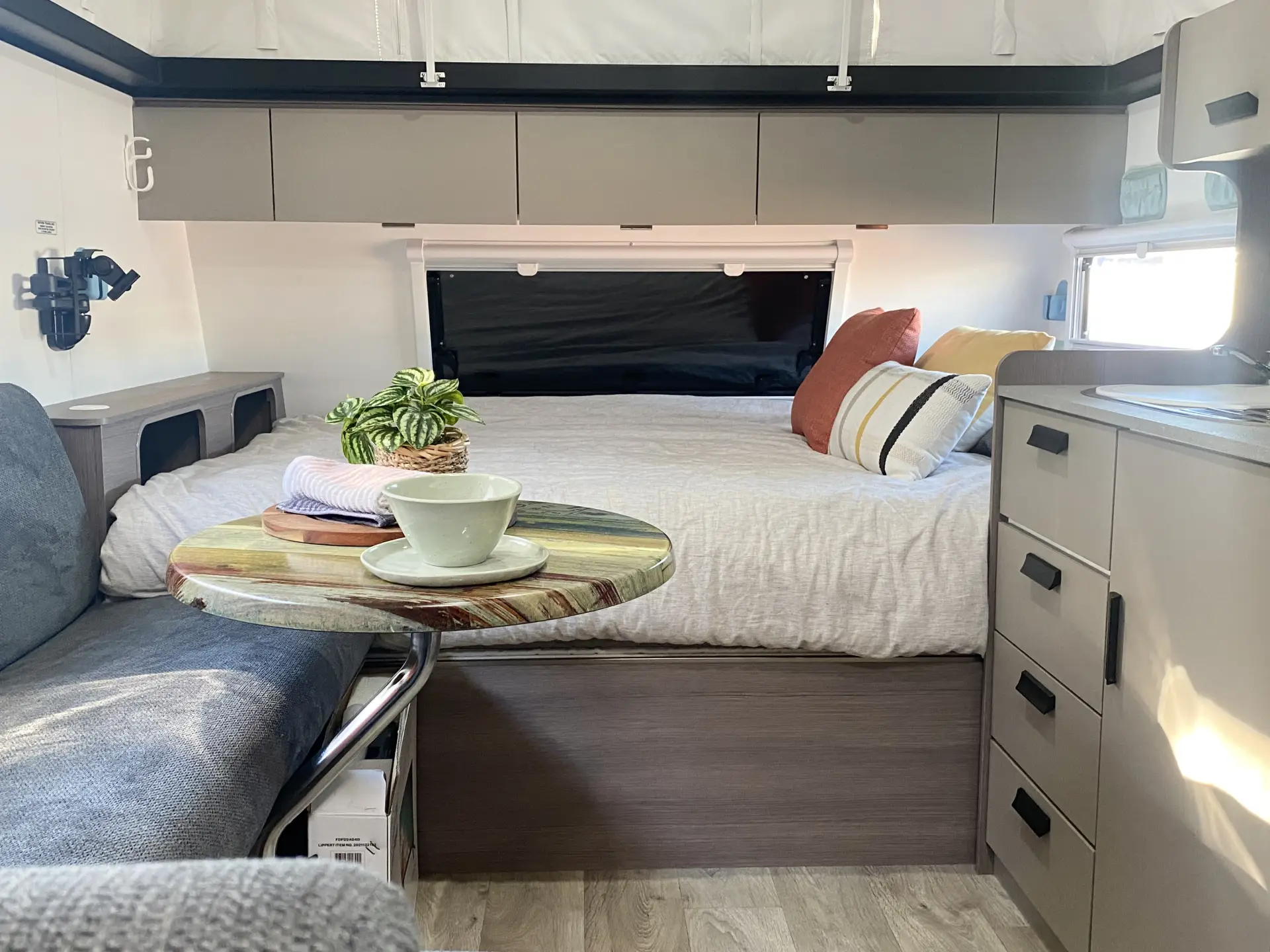 Caravan Image
