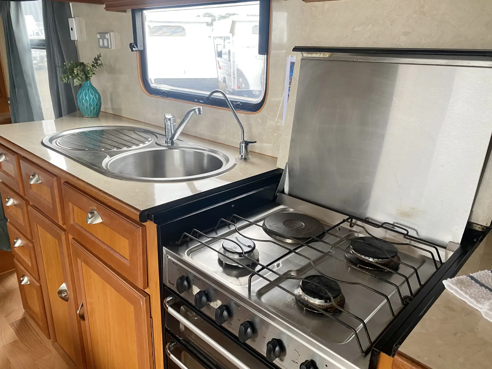 Caravan Image