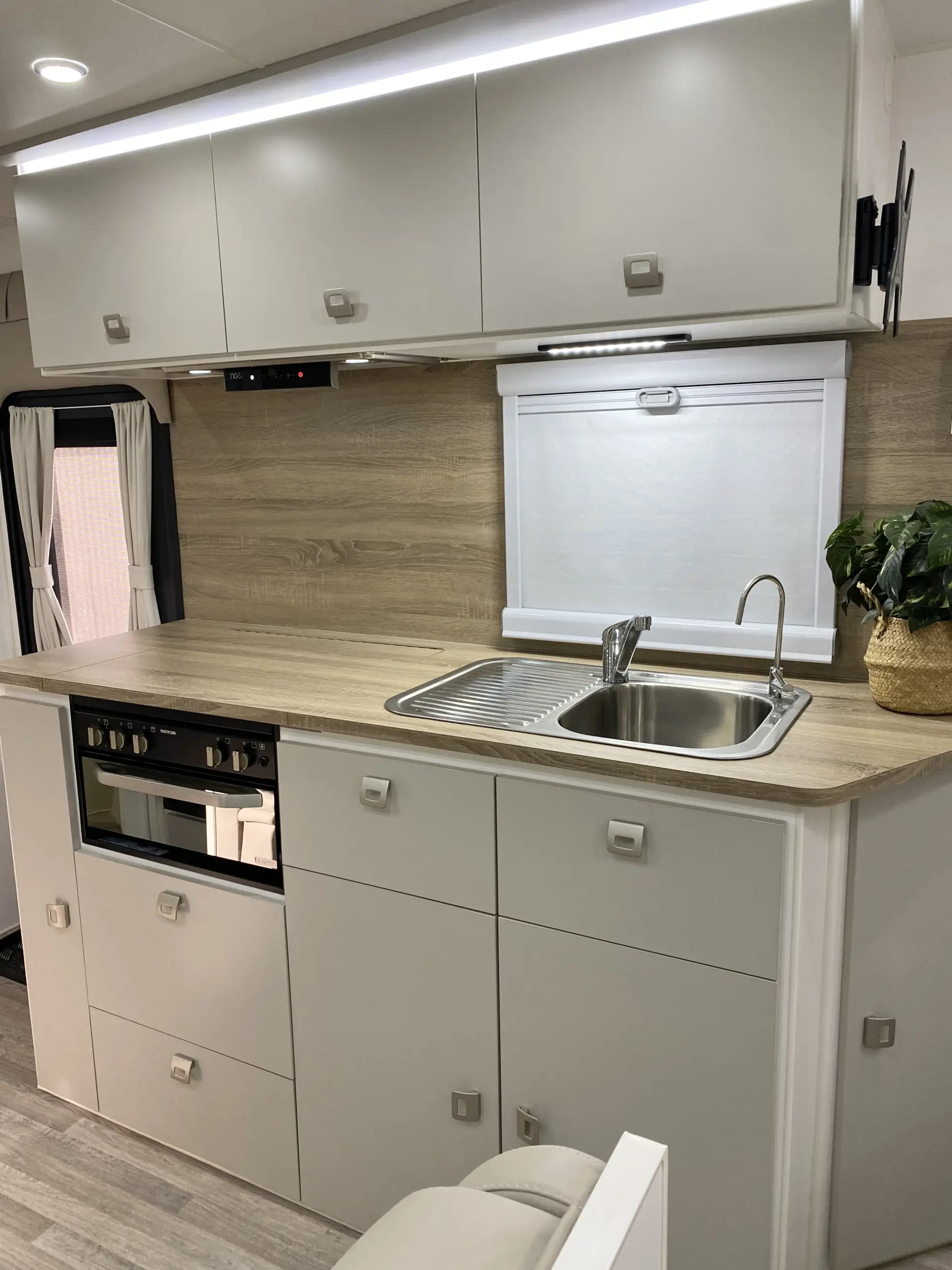 Caravan Image