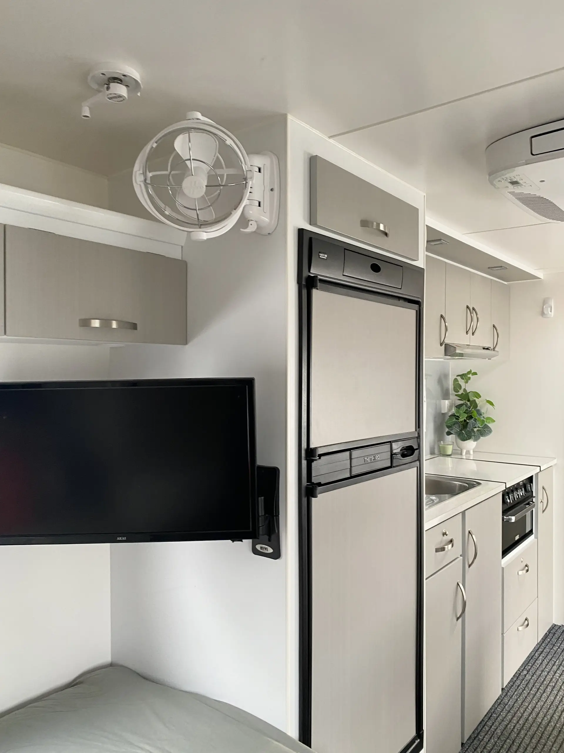 Caravan Image