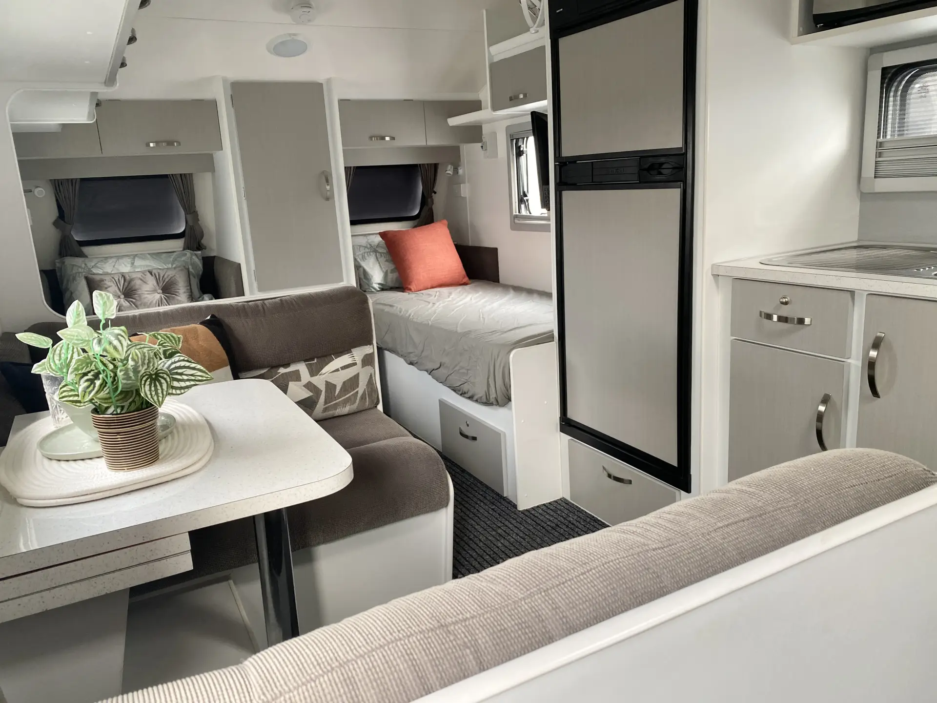 Caravan Image