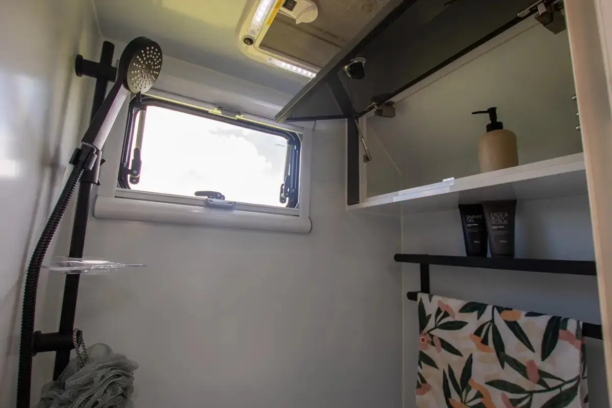 Caravan Image