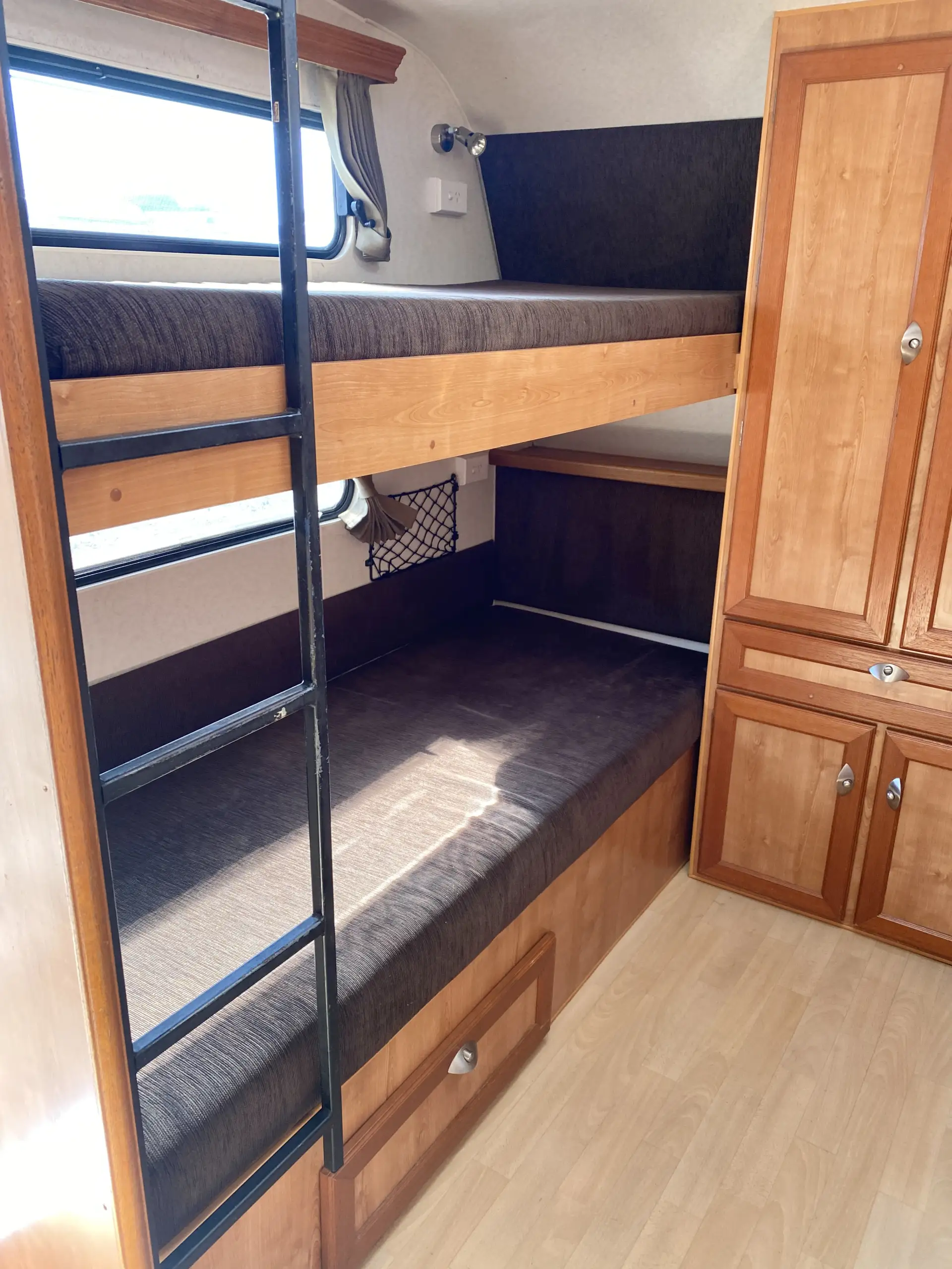 Caravan Image