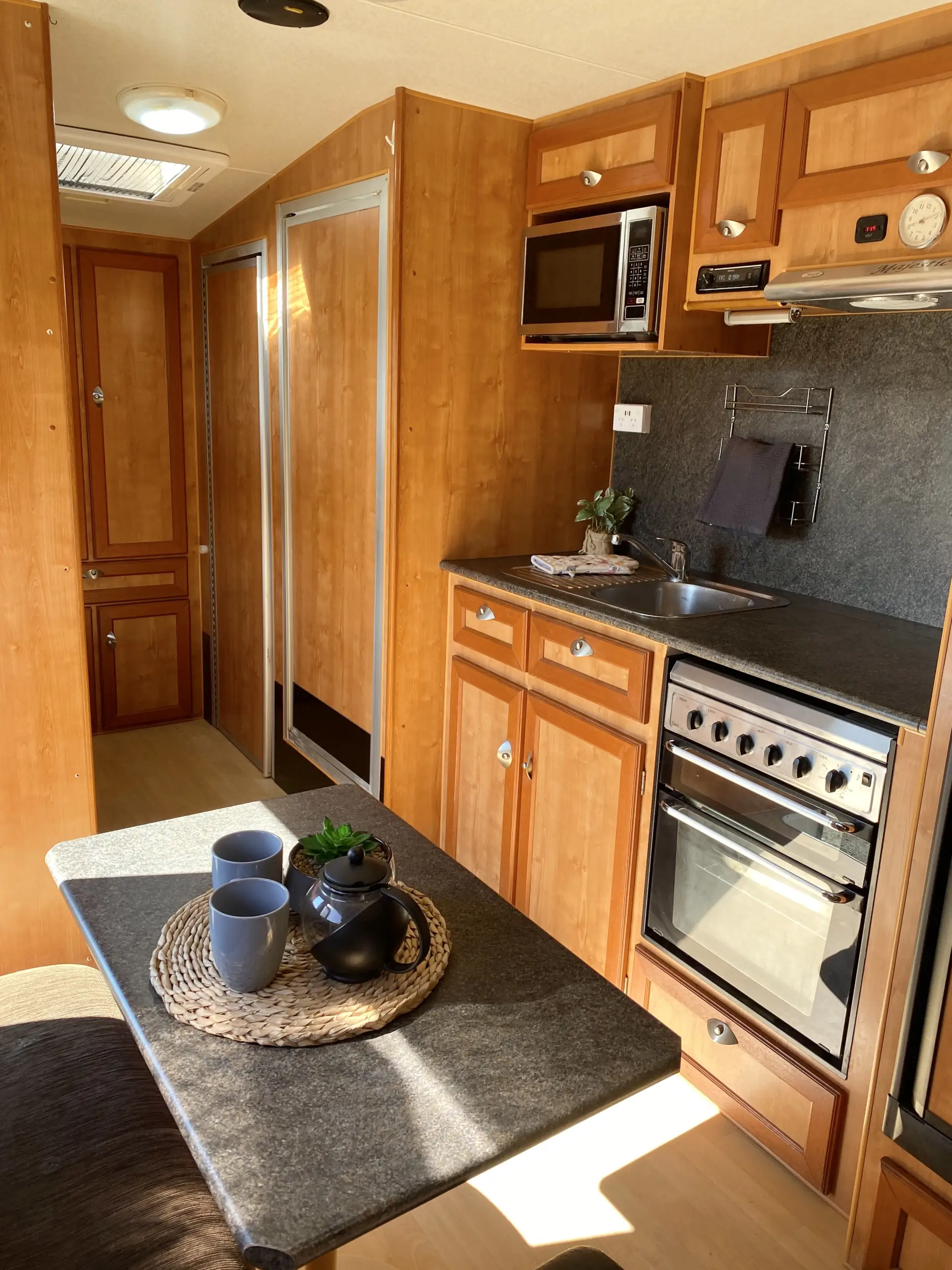 Caravan Image