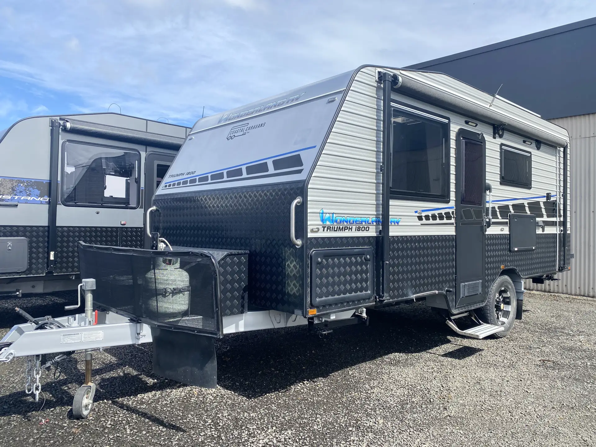 Wonderland RV Triumph
