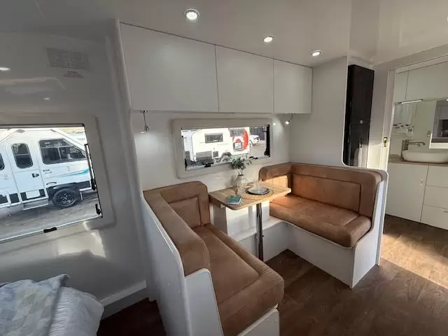 MY25 Lifechanger Passage