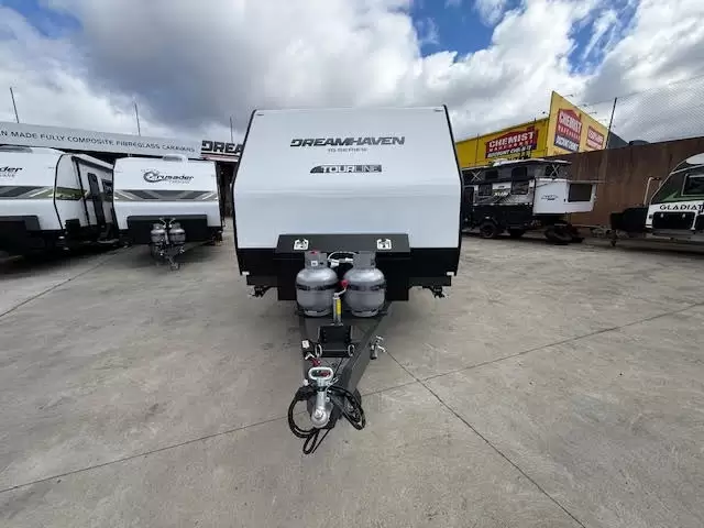 15 Series Tourline Caravan