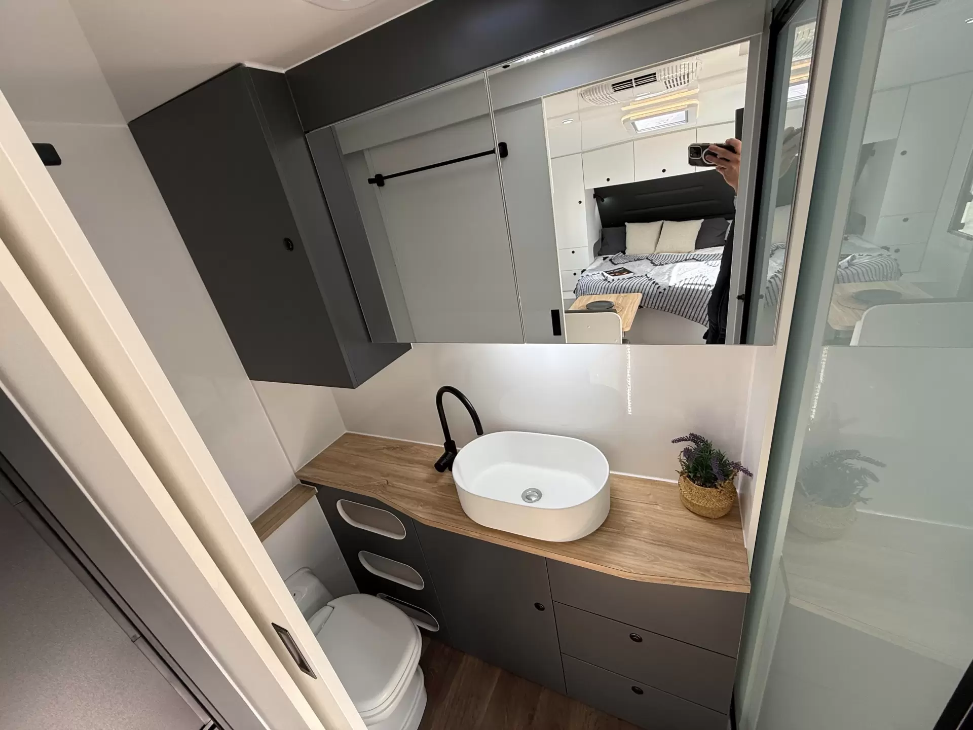 15 Series Tourline Caravan