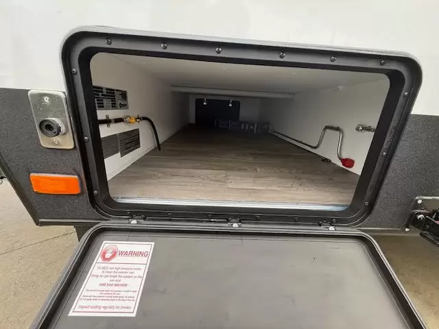 15 Series Tourline Caravan