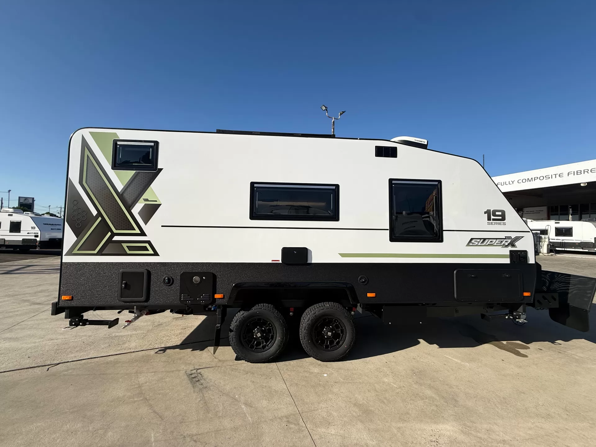 19 Series SuperX Caravan