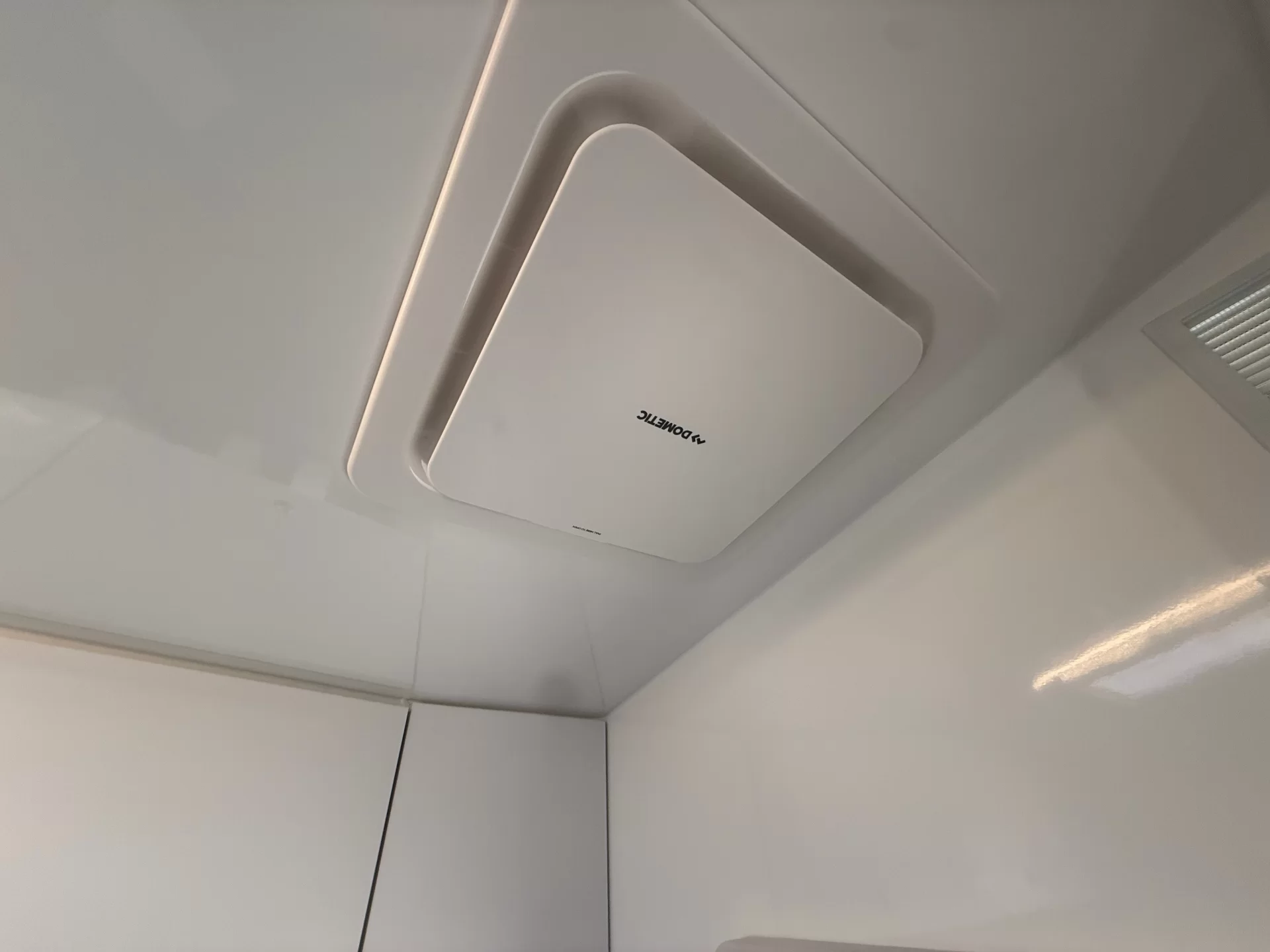 18 Series SuperX Caravan