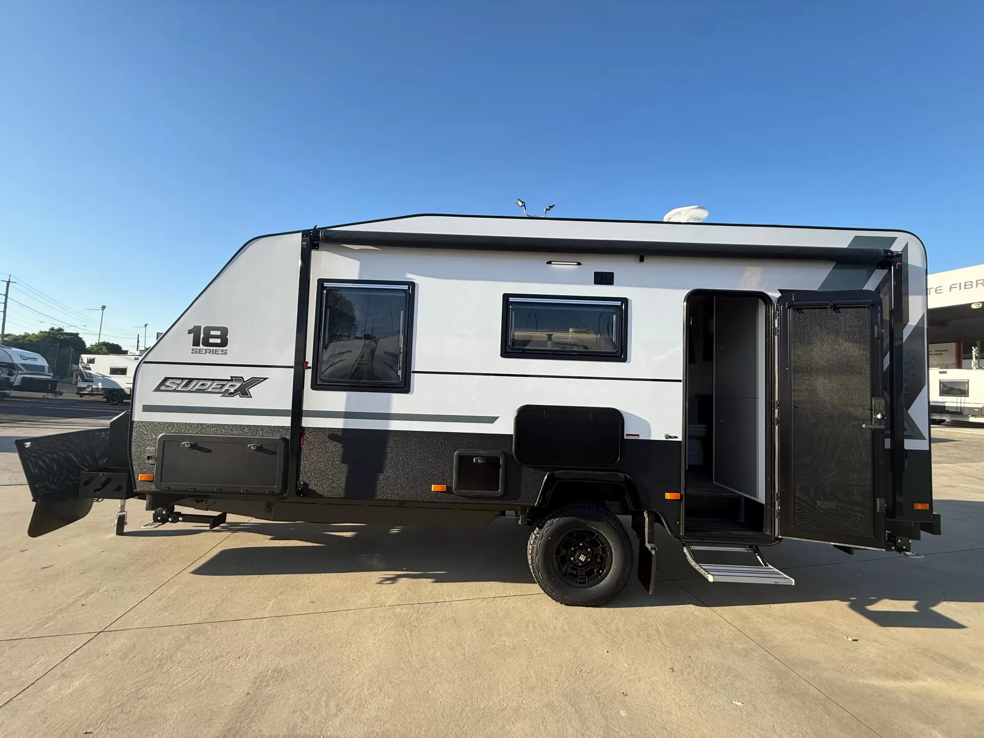 18 Series SuperX Caravan