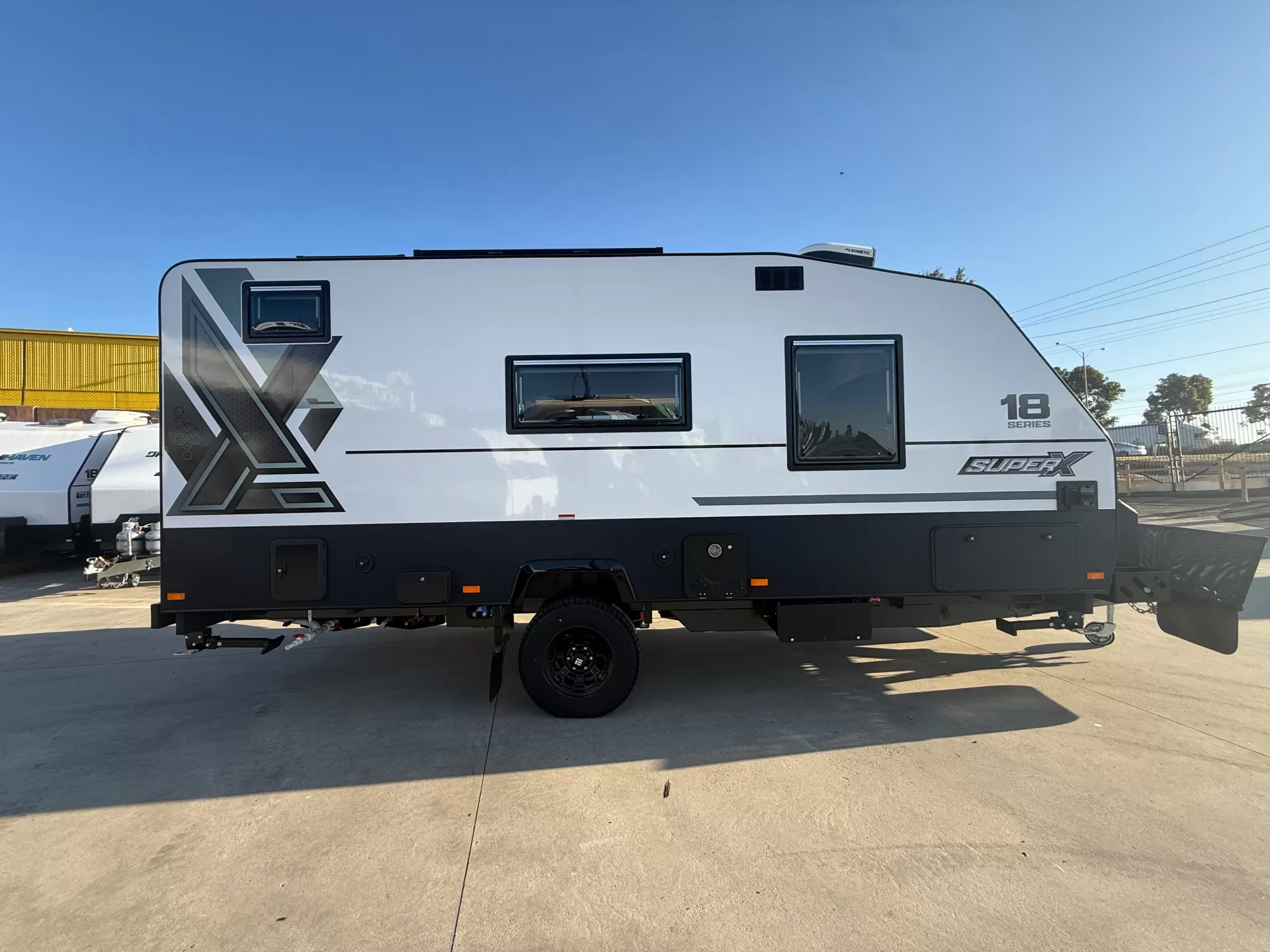 18 Series SuperX Caravan