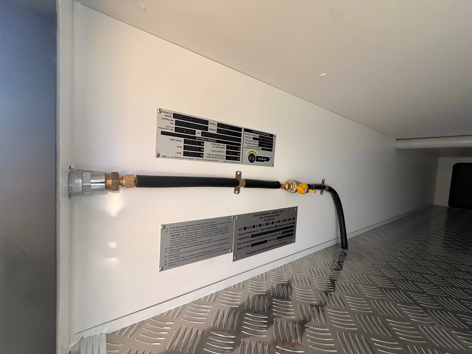 18 Series SuperX Caravan