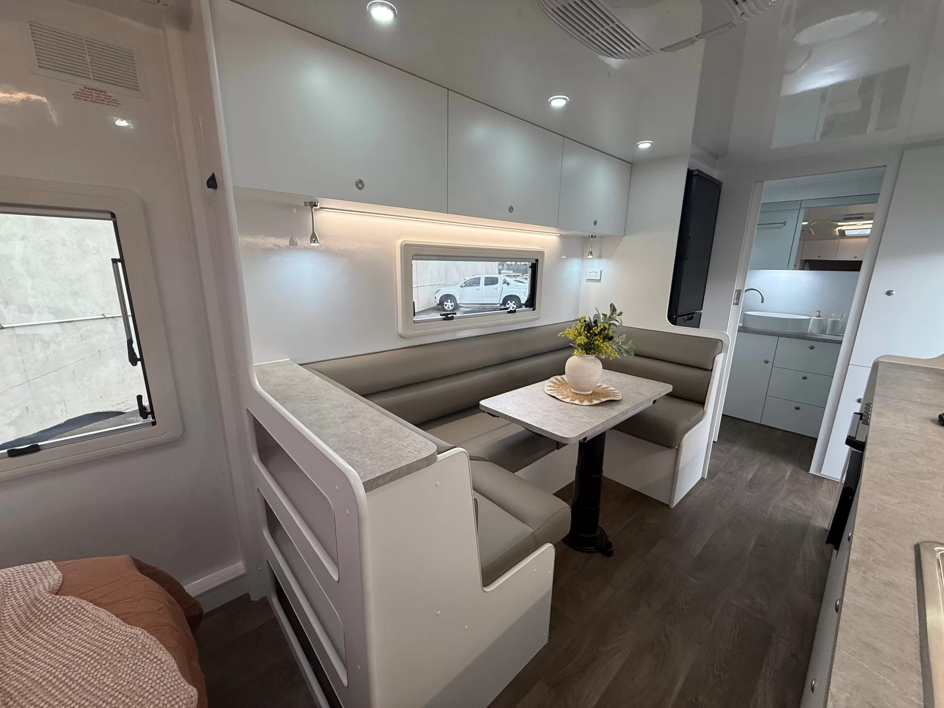 20 Series SuperX Caravan