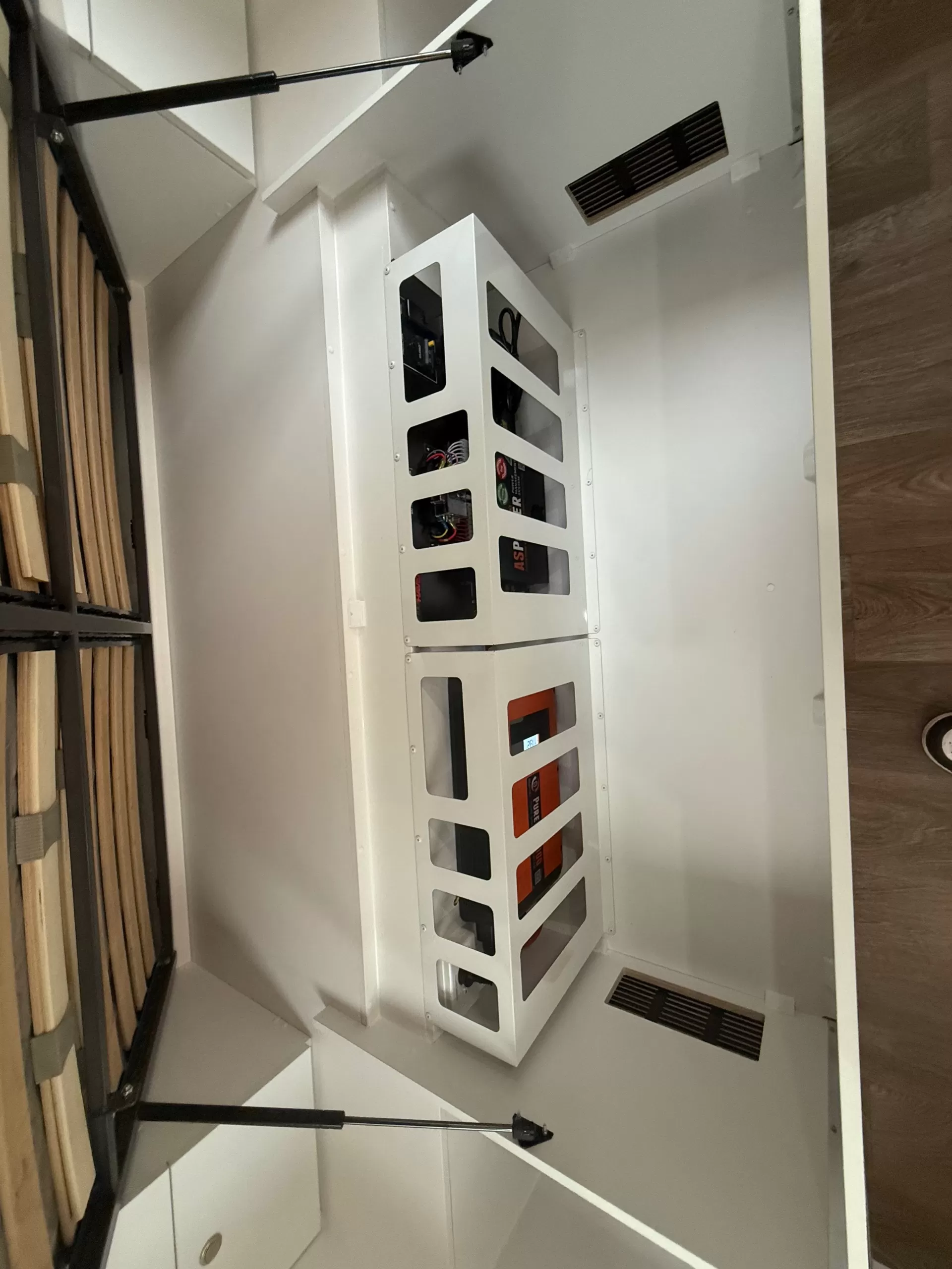 20 Series SuperX Caravan