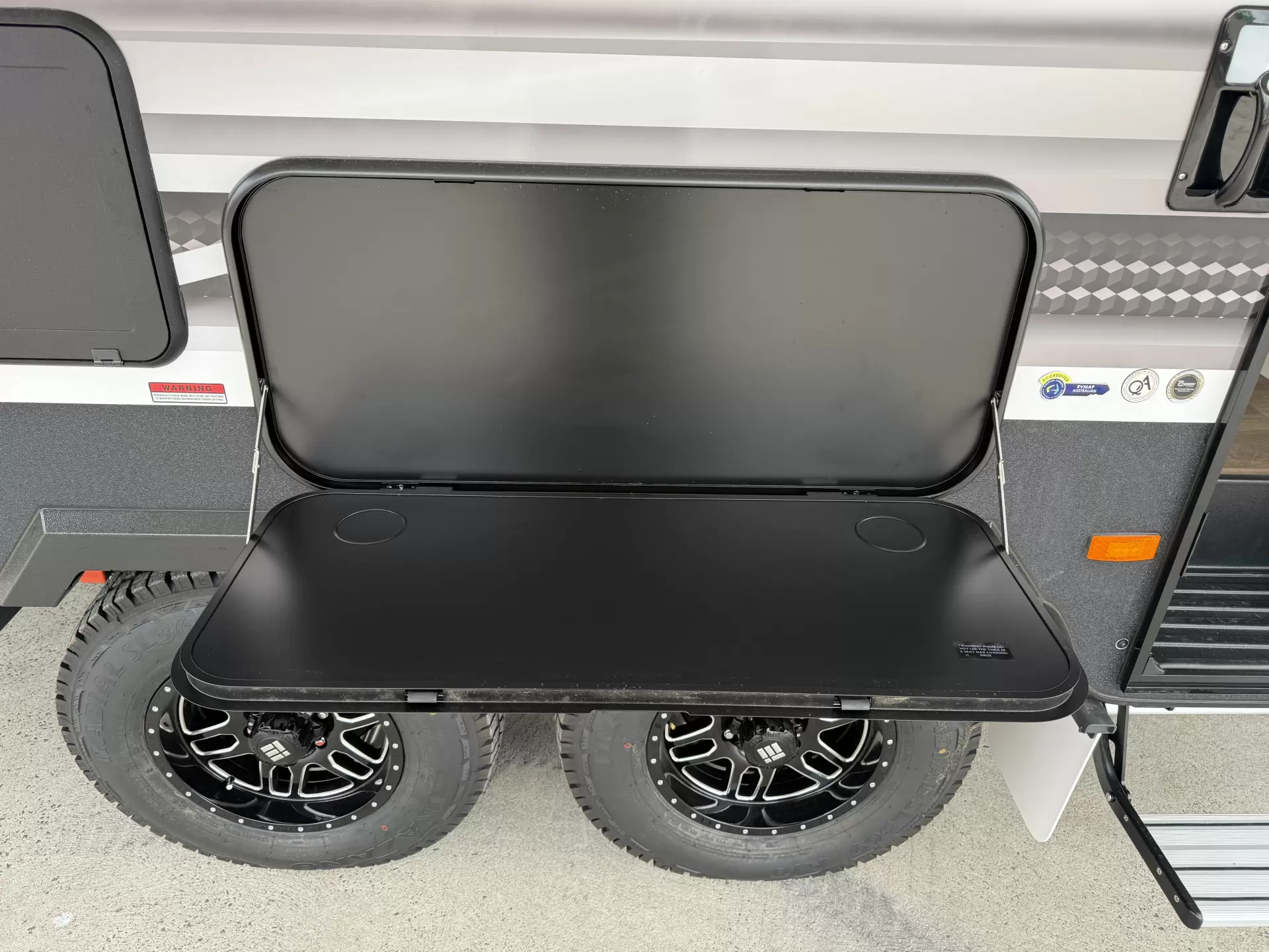 MY26 Excalibur Serenity