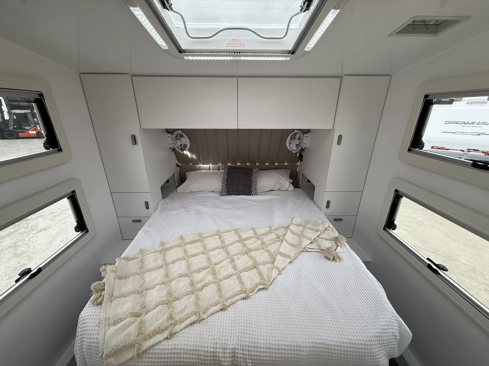 MY26 Excalibur Serenity