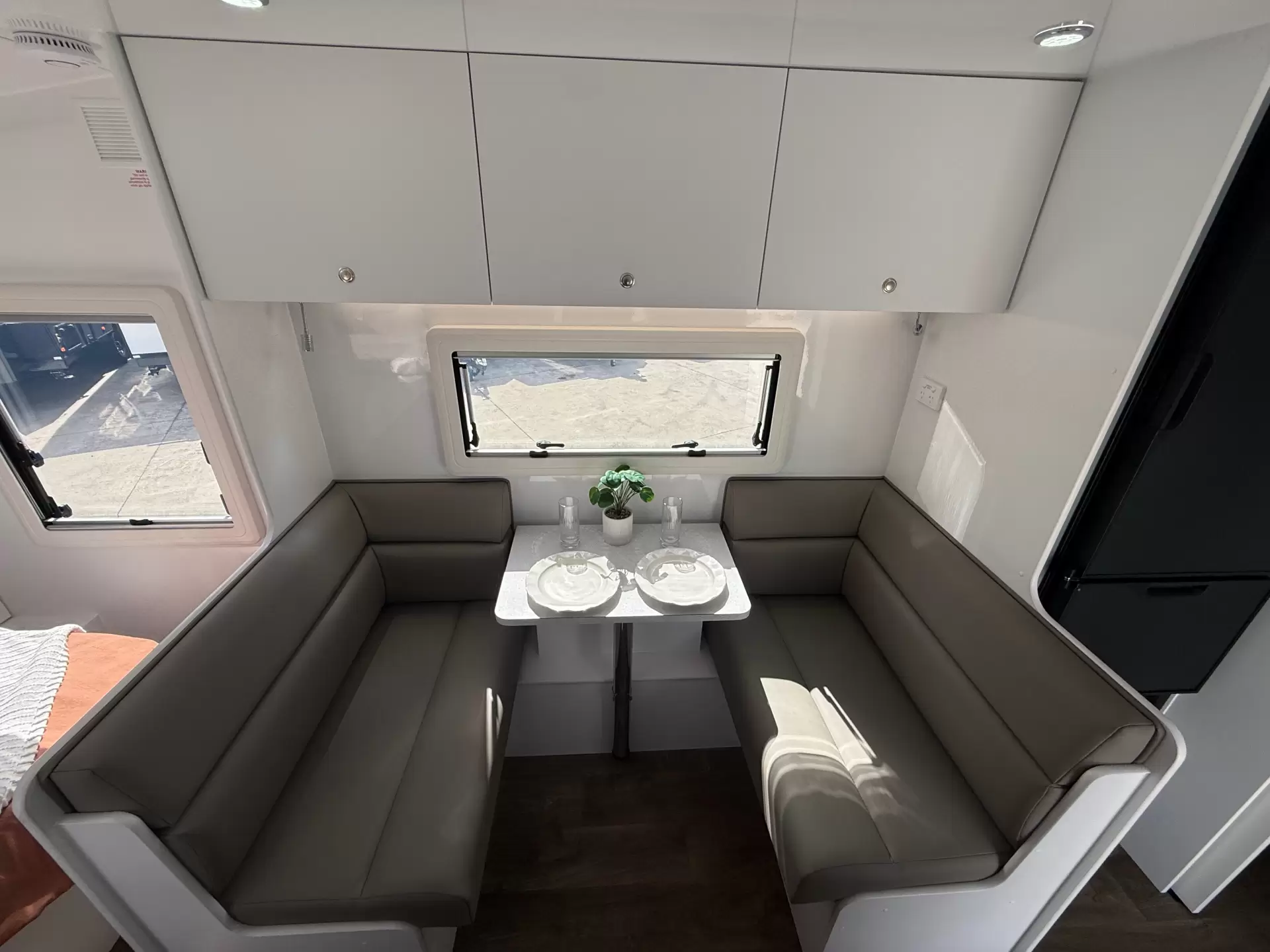 19 Series Super X Caravan