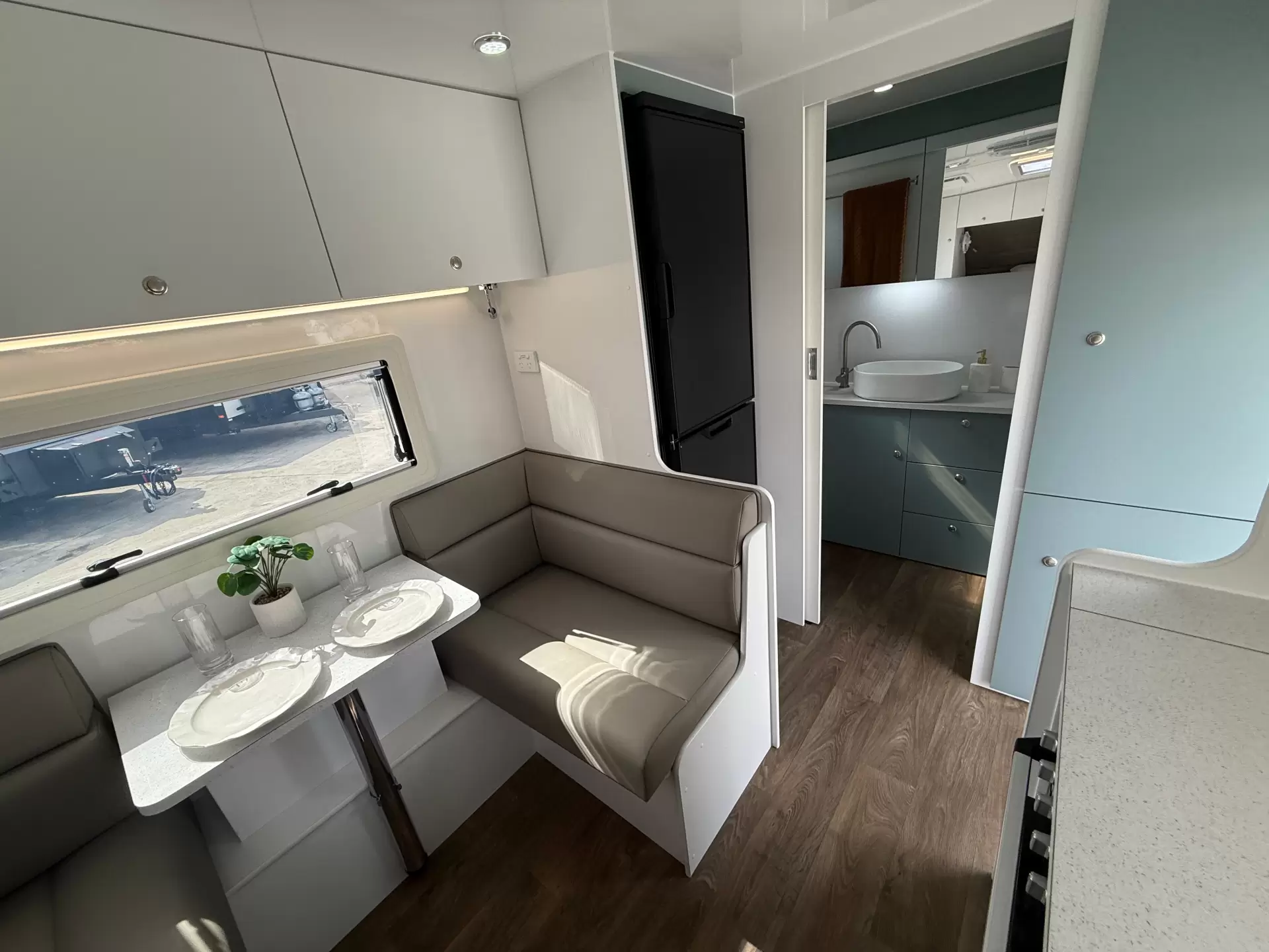 19 Series Super X Caravan
