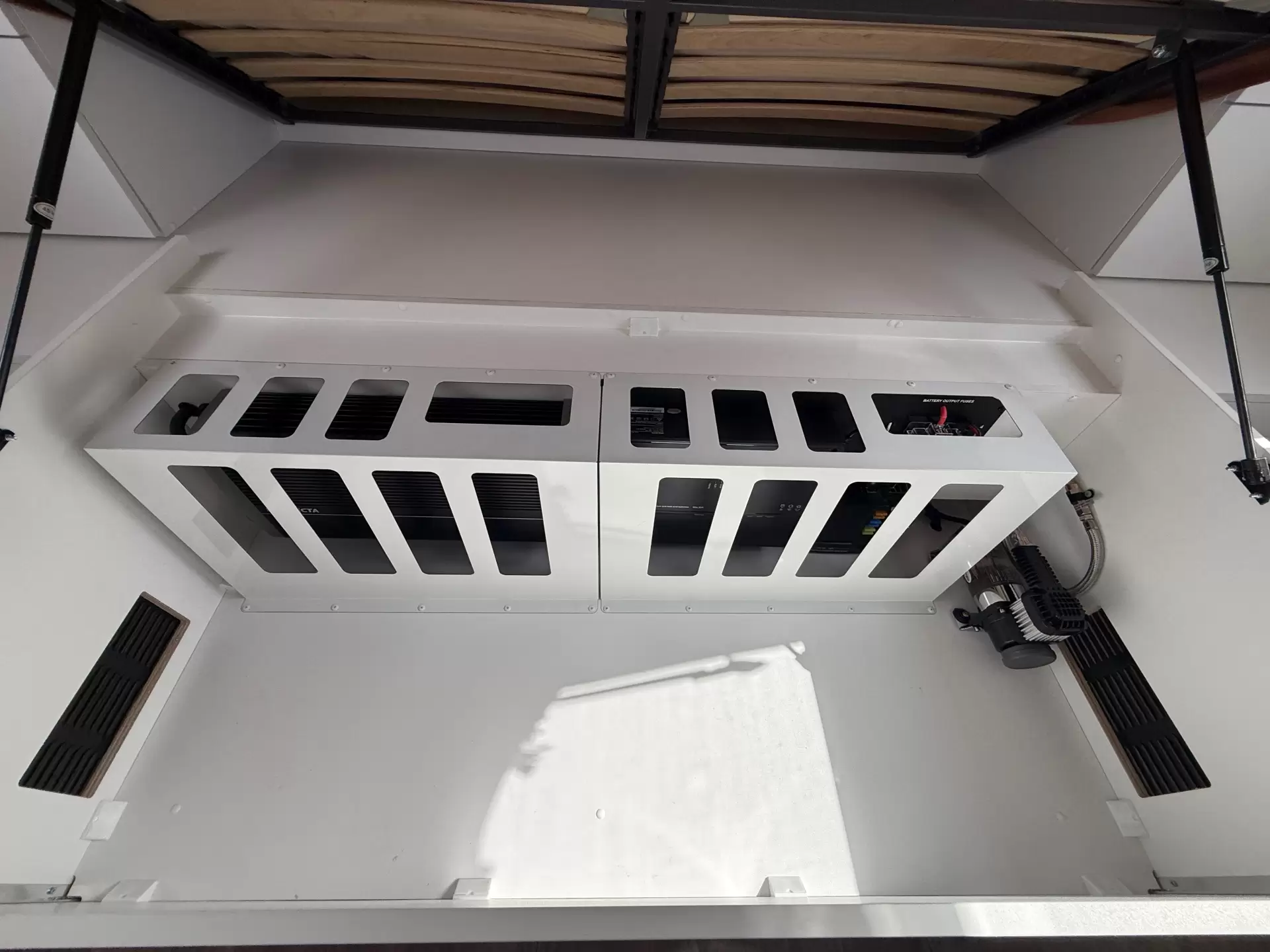 19 Series Super X Caravan