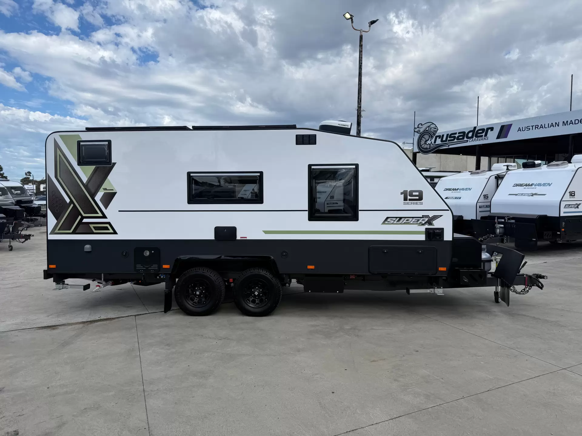 19 Series Super X Caravan