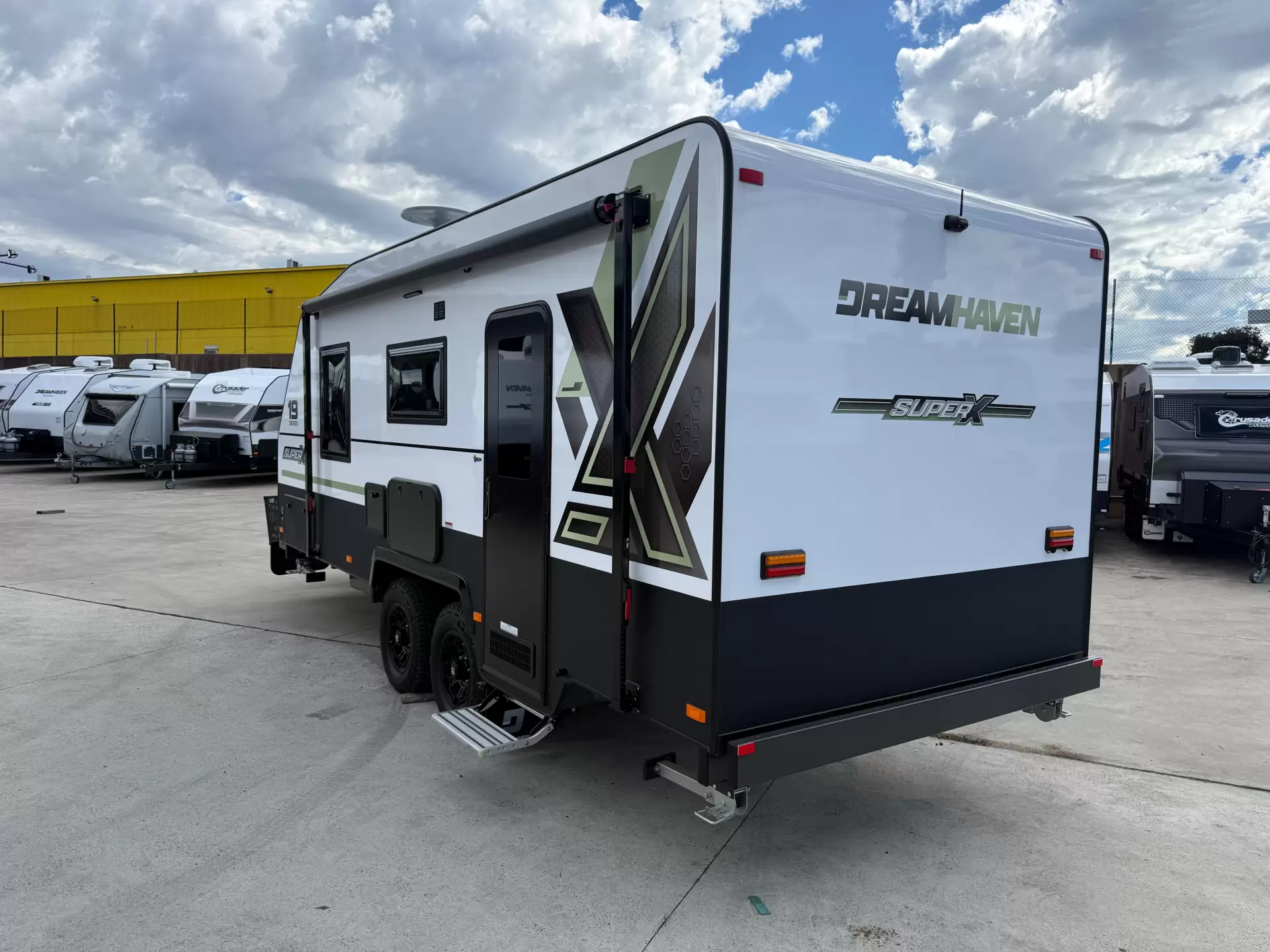 19 Series Super X Caravan
