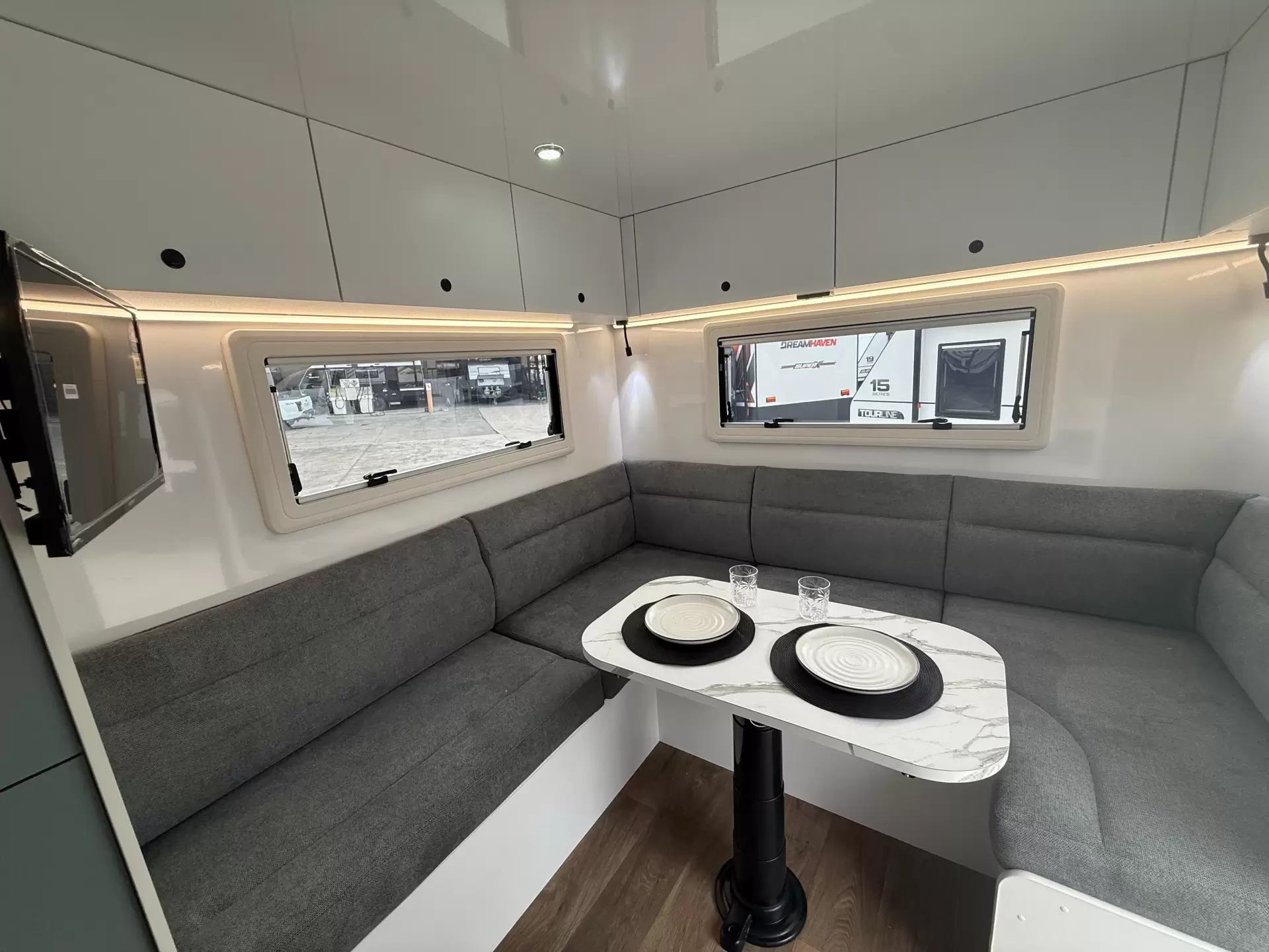 22 Series SuperX Caravan