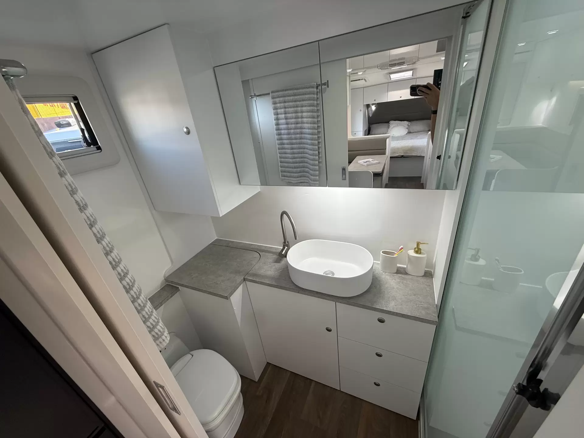 20 Series SuperX Caravan