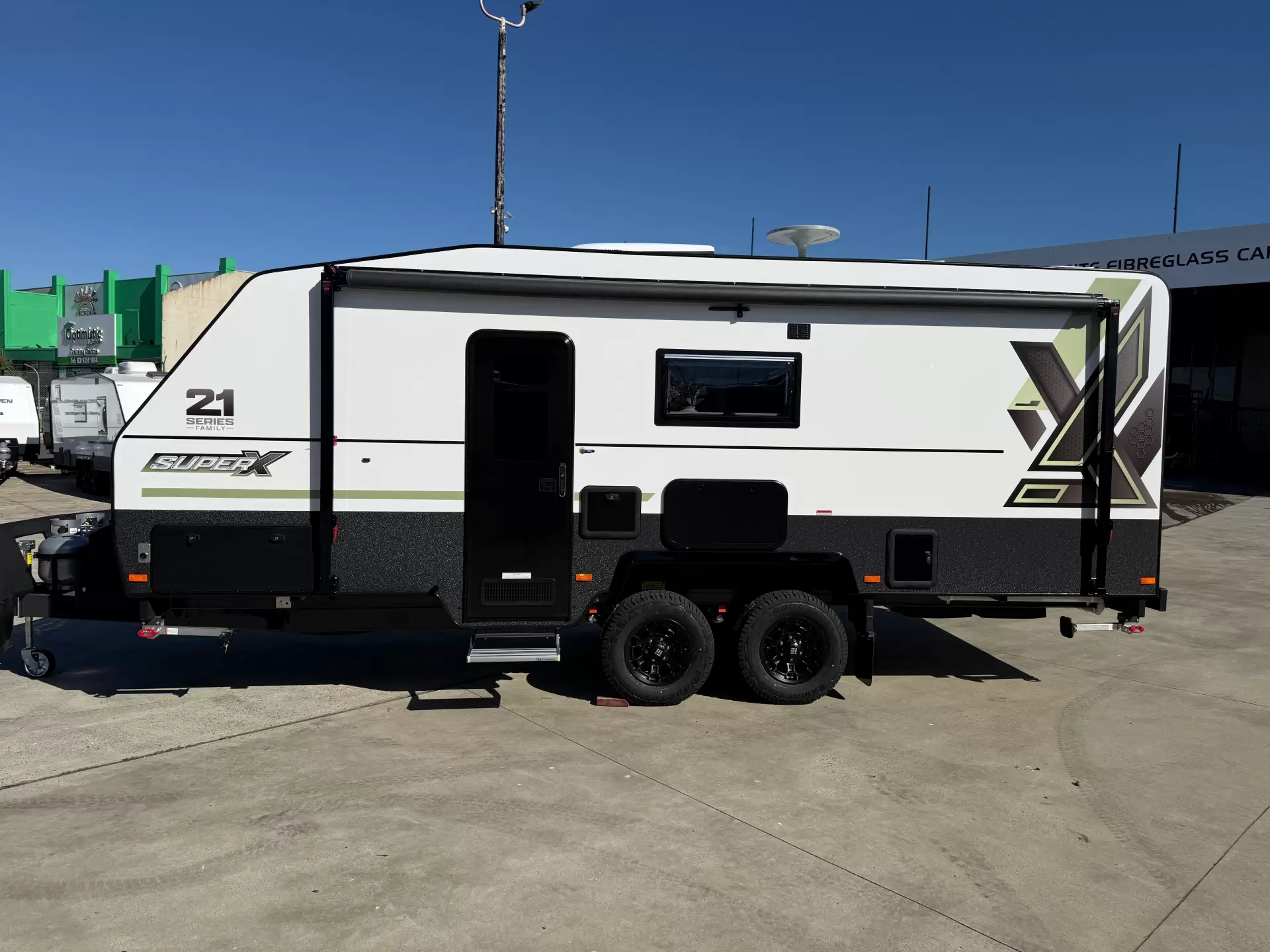 21 Series Family SuperX Caravan