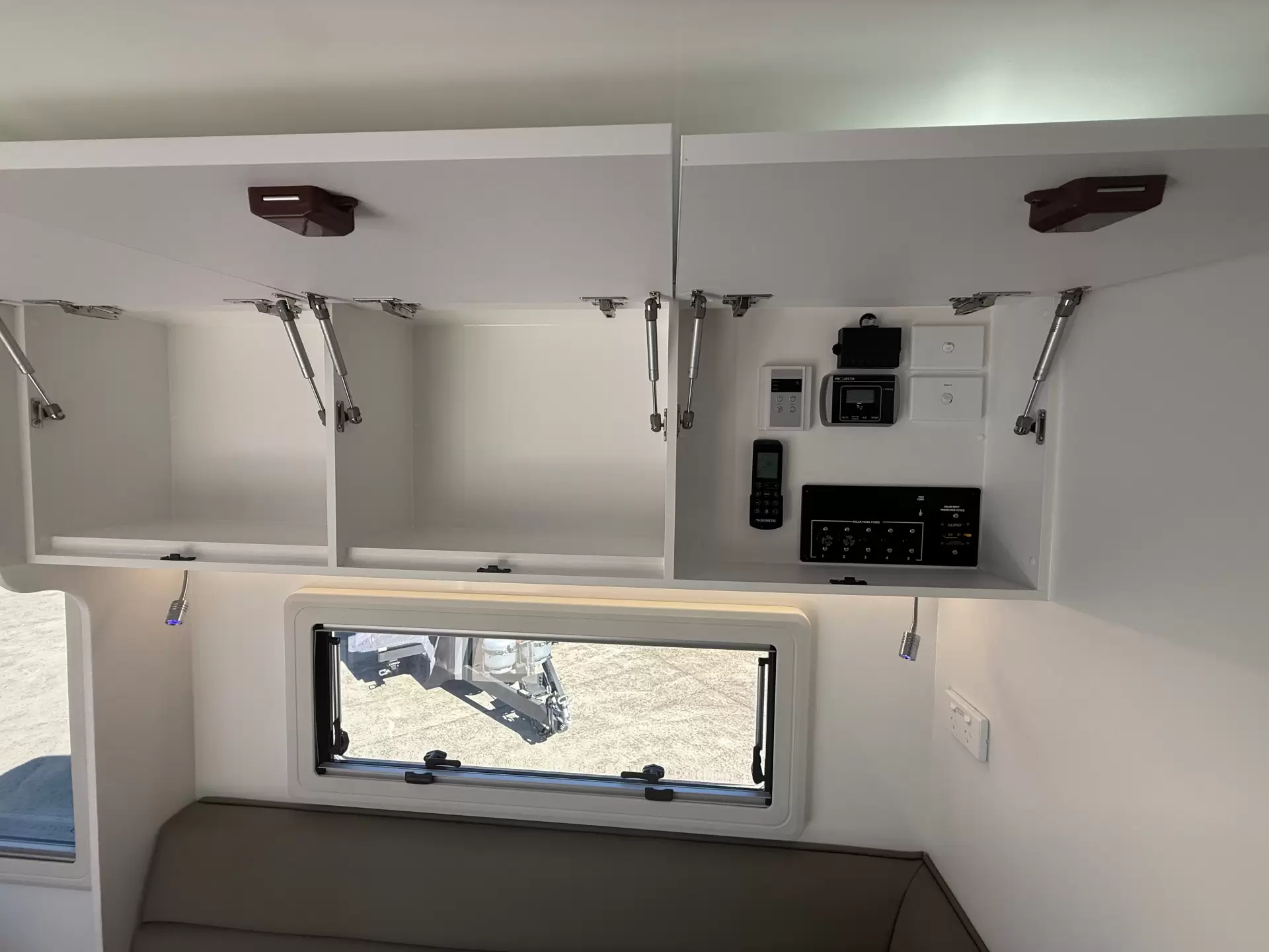 21 Series Family SuperX Caravan
