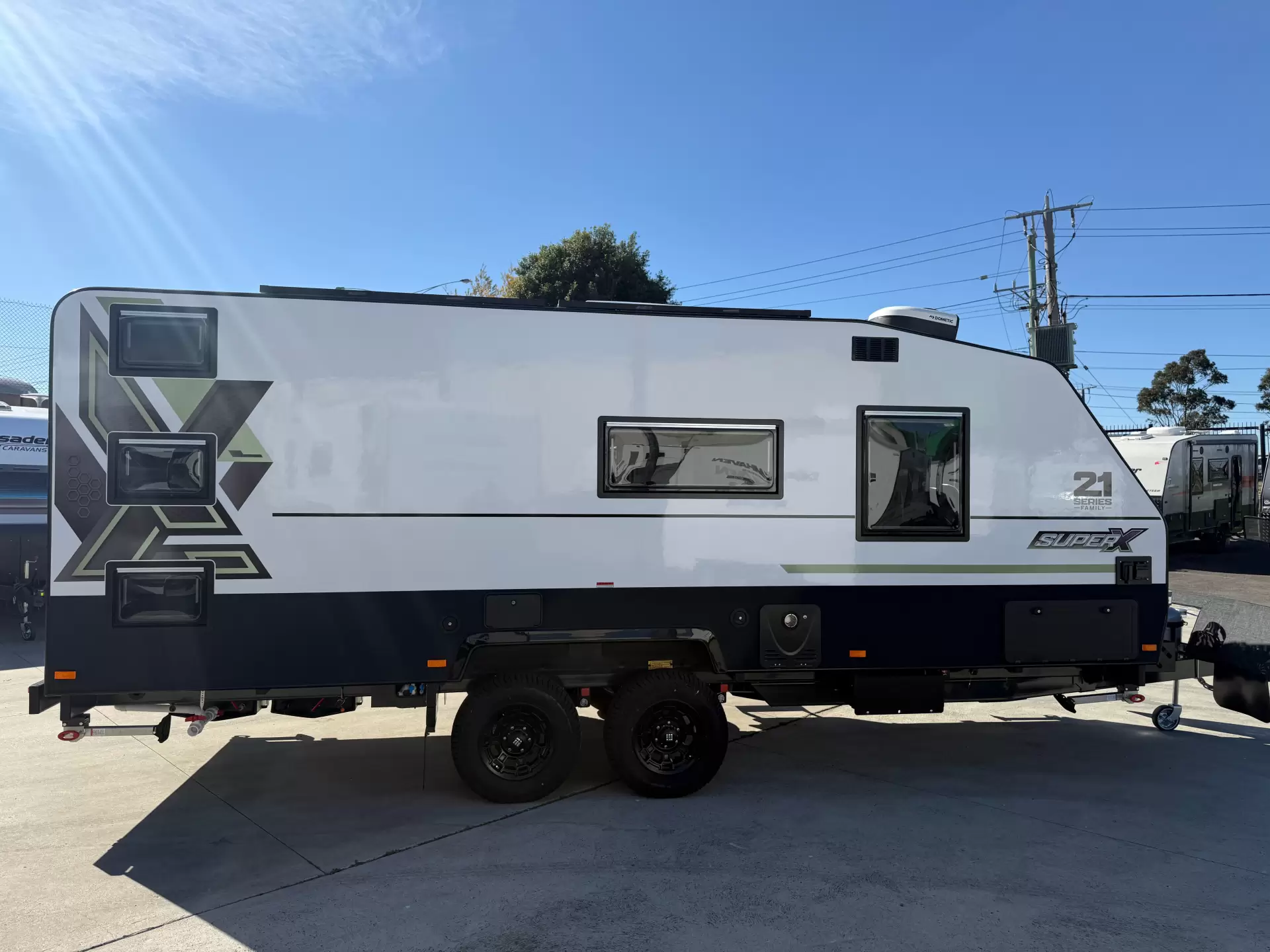21 Series Family SuperX Caravan