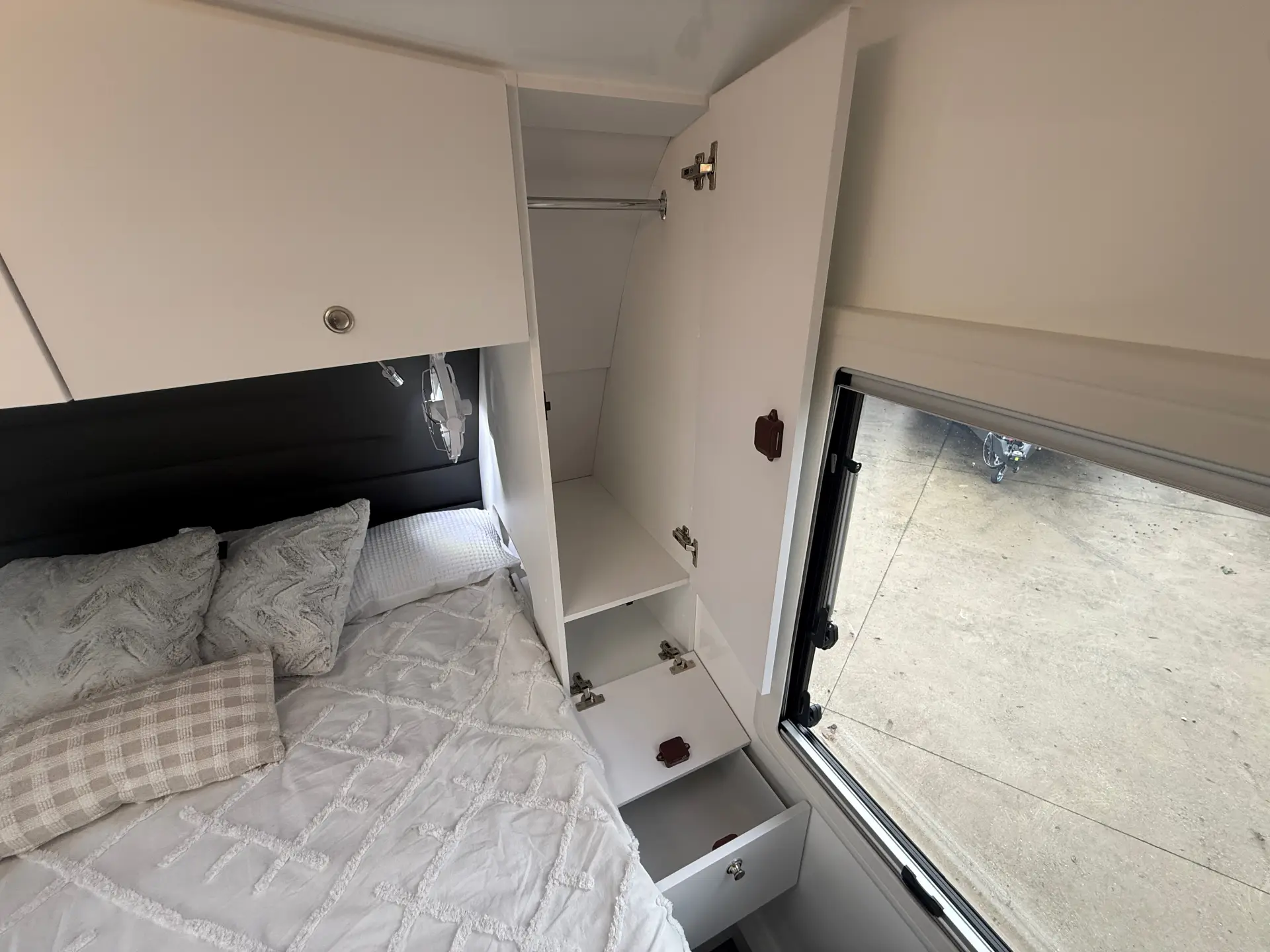 19 Series SuperX Caravan