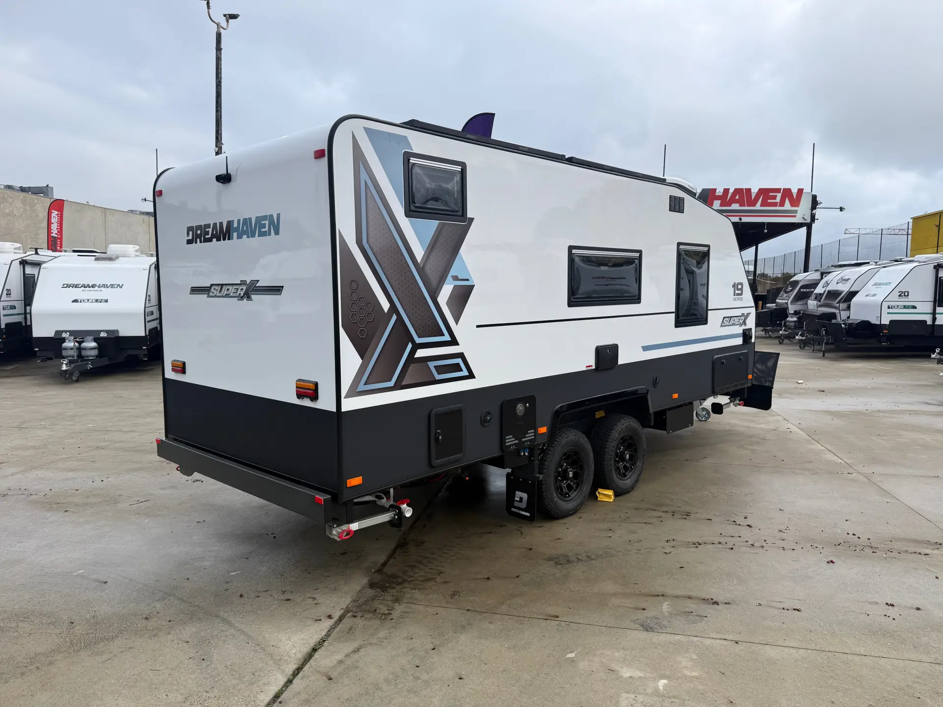 19 Series SuperX Caravan