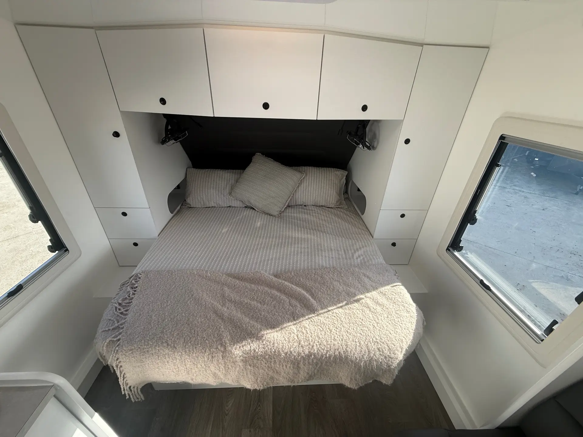 15 Series SuperX Caravan