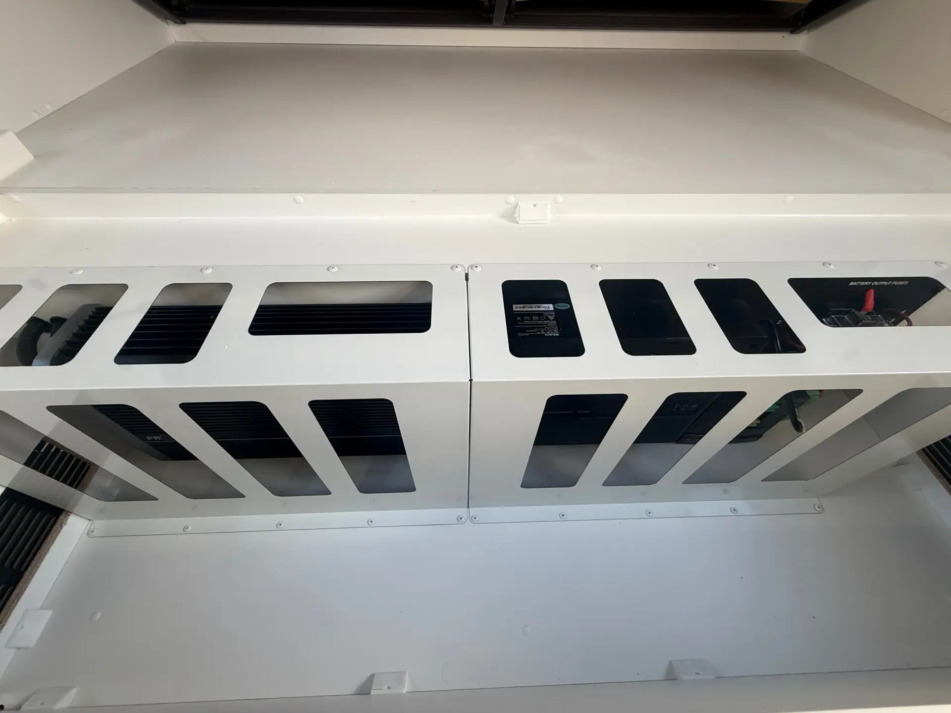 15 Series SuperX Caravan