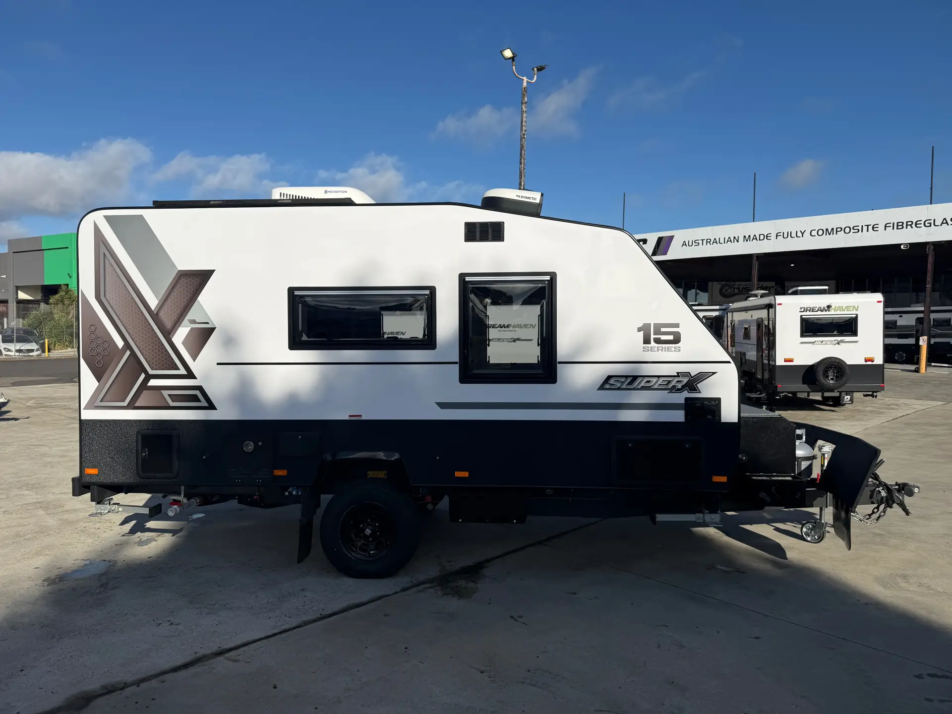 15 Series SuperX Caravan