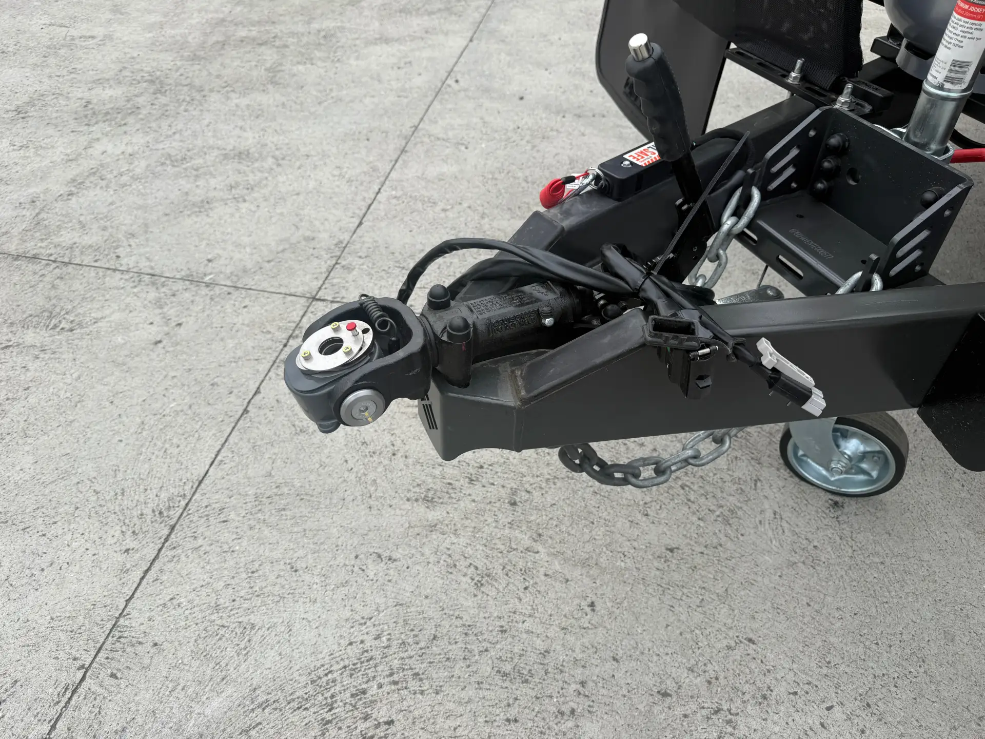 19 Series SuperX Caravan Image