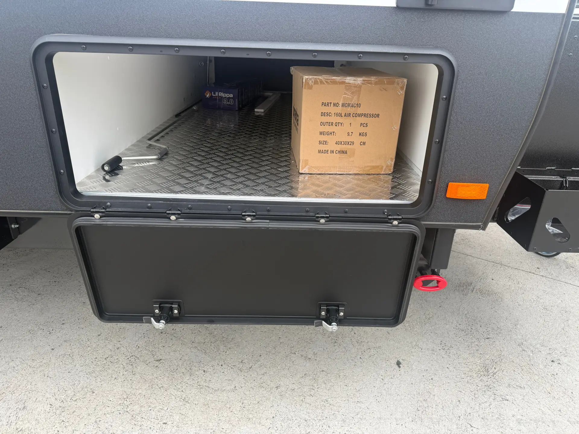 19 Series SuperX Caravan Image